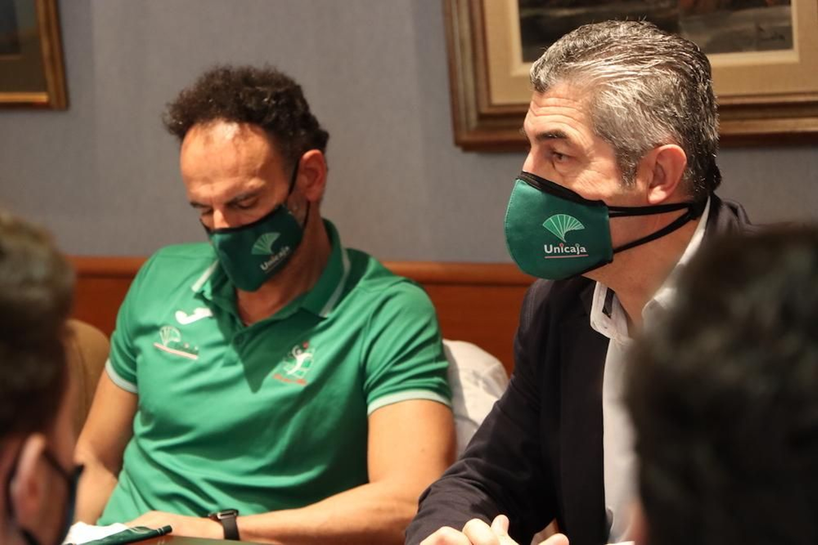 EL presidente, Antonio Rodríguez, junto al entrenador, Manolo Berenguel.