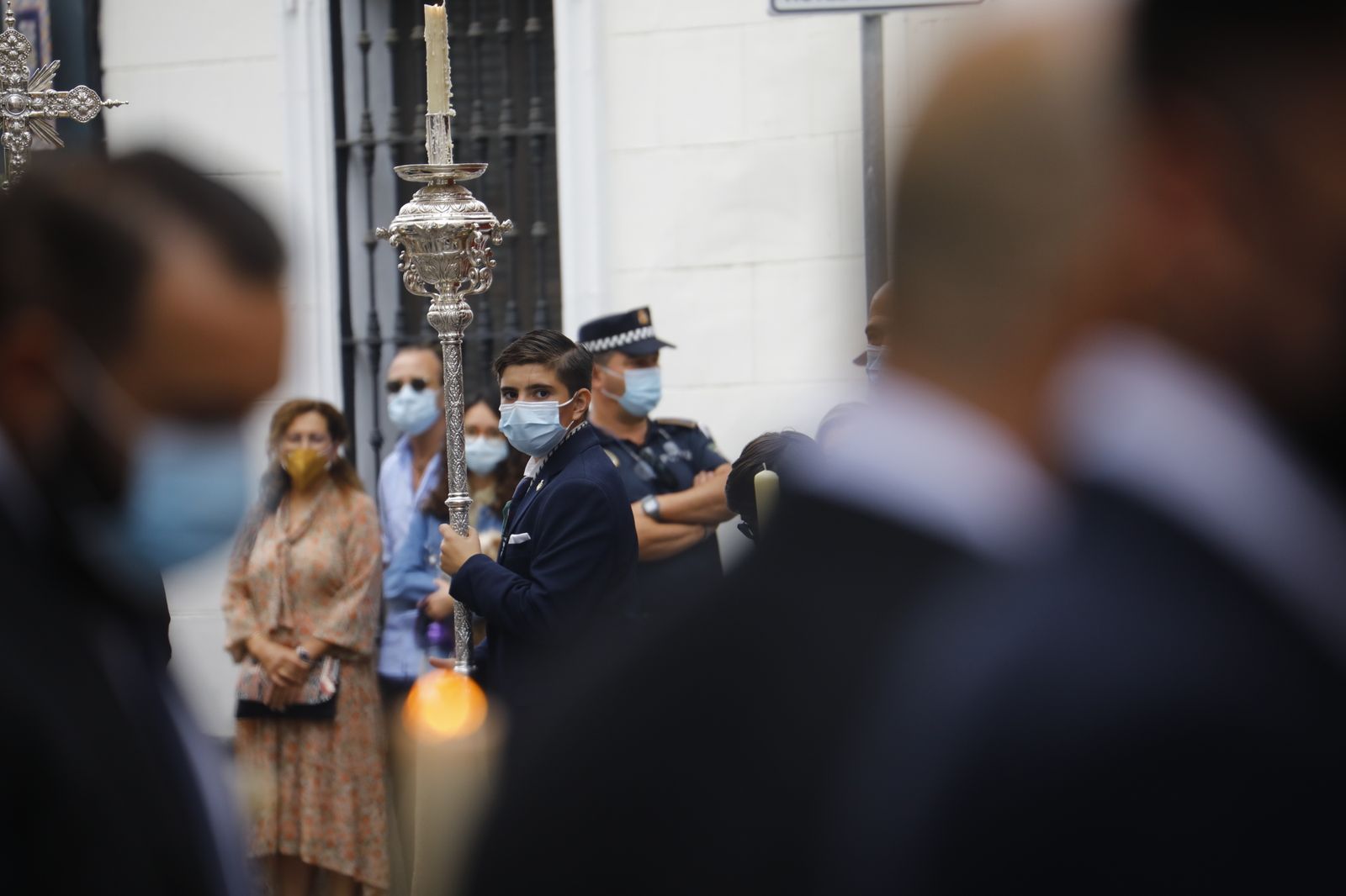 El rosario matinal de la Virgen de la Paz, en fotografías