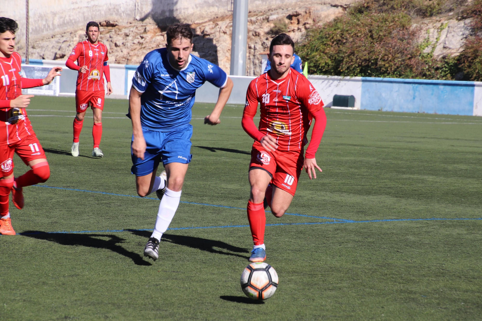 El Monachil espera sumar tres nuevos puntos en el campo del Maracena. El Monachil espera sumar tres nuevos puntos en el campo del Maracena.