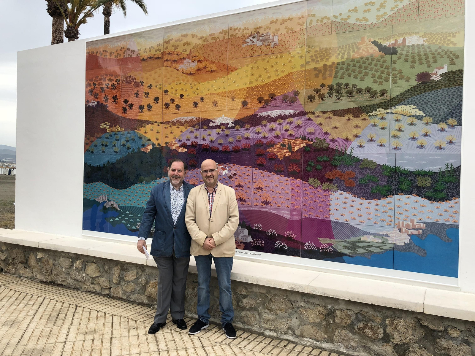 Evaristo Guerra y Jesús Pérez Atencia, ayer, en la presentación de la obra.