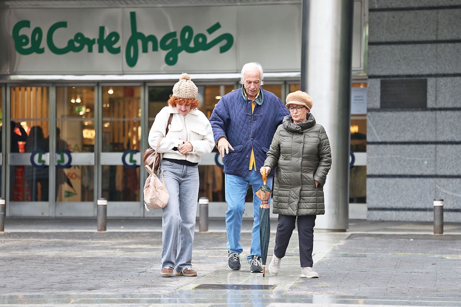 Lluvia y frío intenso en la mañana de miércoles