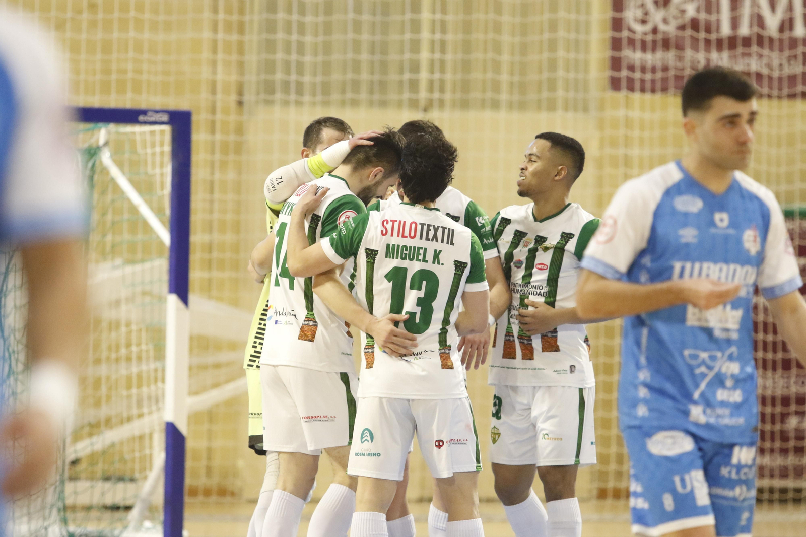 Las mejores fotos de la victoria del Córdoba Futsal ante el Noia