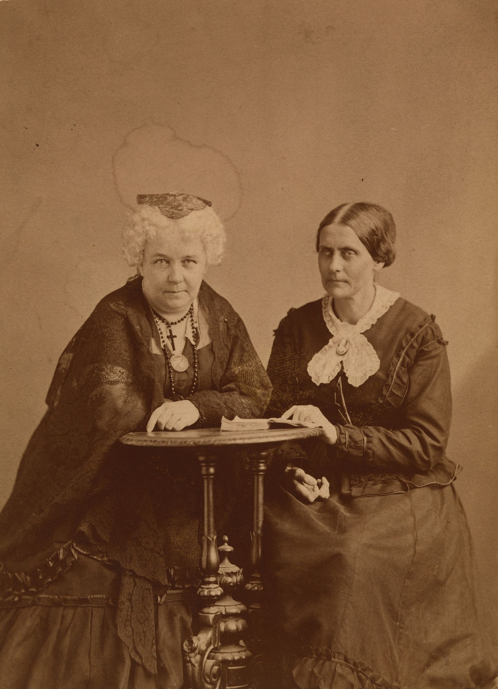 Las sufragistas Elizabeth Cady Stanton y Susan B. Antony