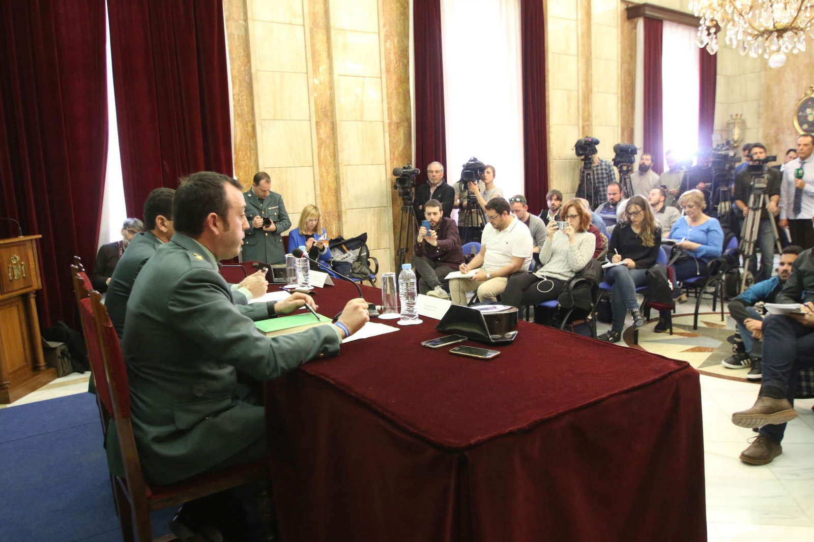 La rueda de prensa con datos de la Operación Nemo, en imágenes