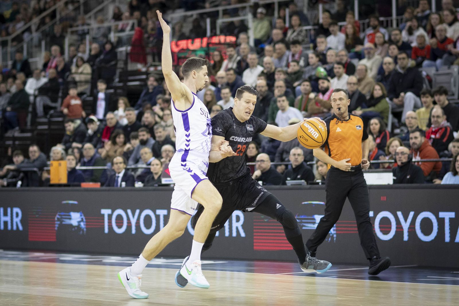 Las mejores imágenes del Covirán Granada-Surne Bilbao Basket
