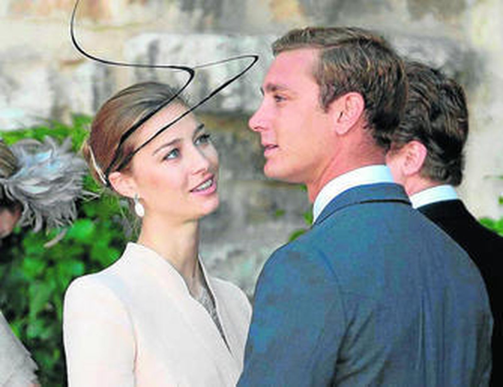 Pierre y Beatrice son una de las parejas más guapas de la realeza europea.