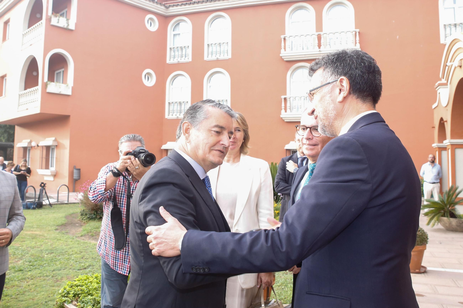Las fotos del desayuno coloquio de Europa Sur y el Propeller Club de Algeciras con Antonio Sanz