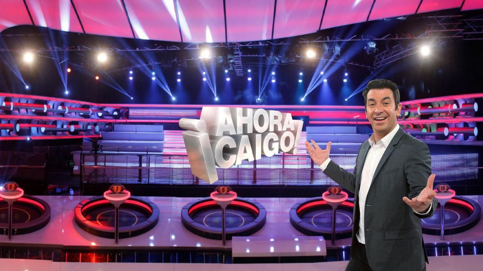 Arturo Valls en el plató de Ahora caigo