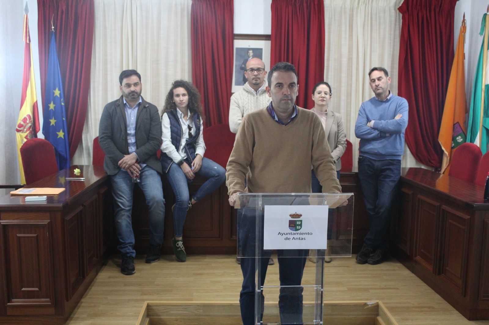 El alcalde de Antas, Pedro Ridao Zamora, ha comparecido ante los medios para explicar el Caso Spancrete.