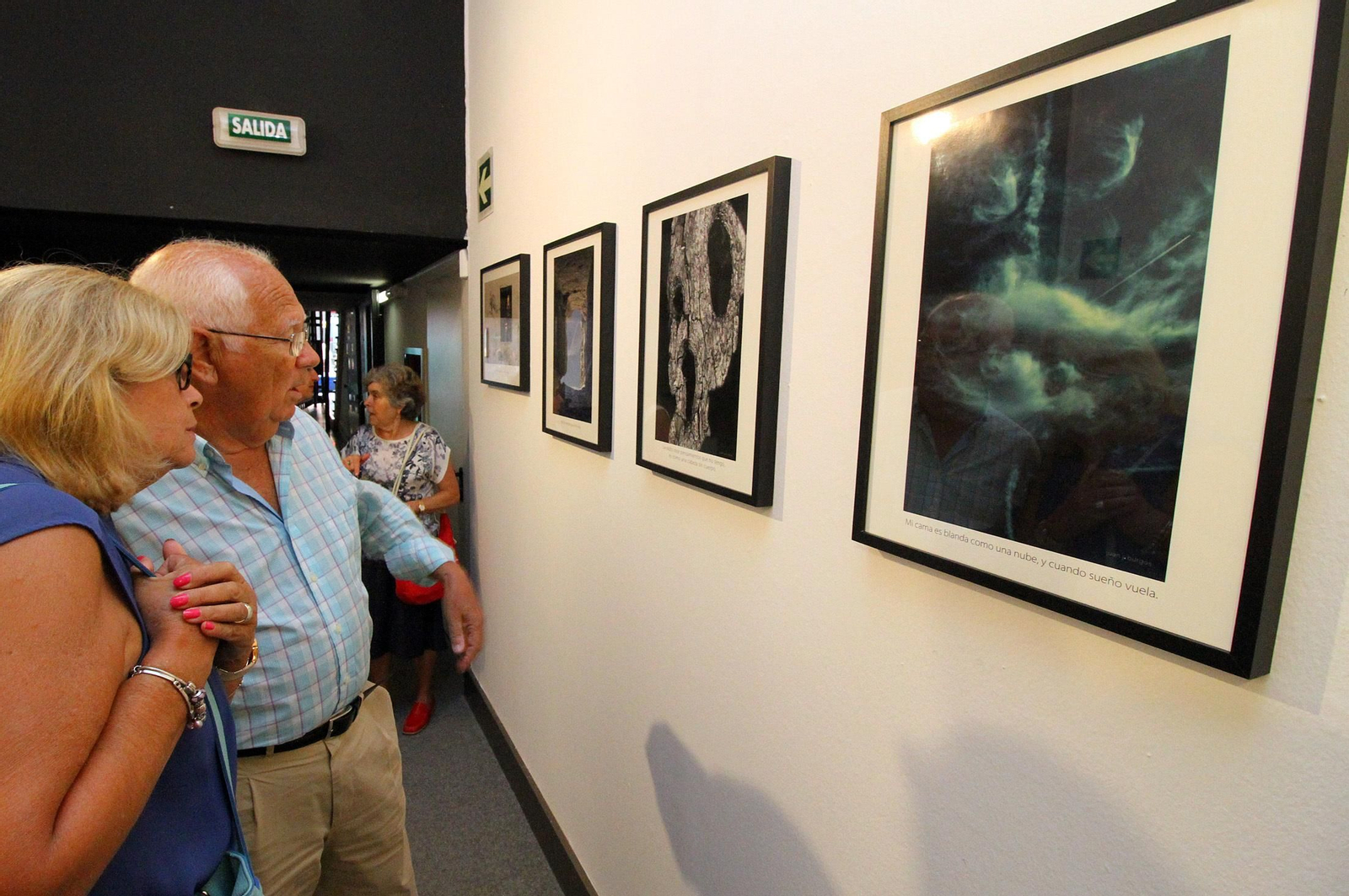 Exposición 'Frases que habitan en el olvido. Expresiones surgidas desde el interior del Alzheimer'.