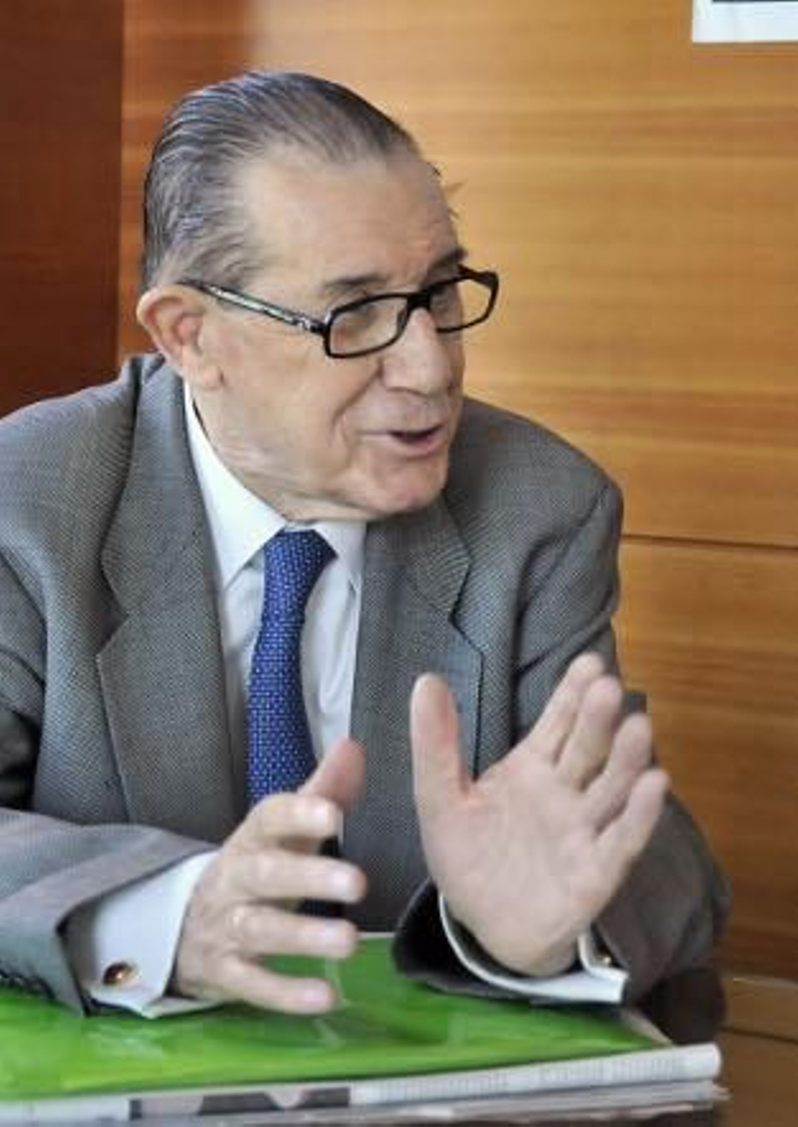 "Esta crisis es la peor de España con la excepción de la guerra civil"