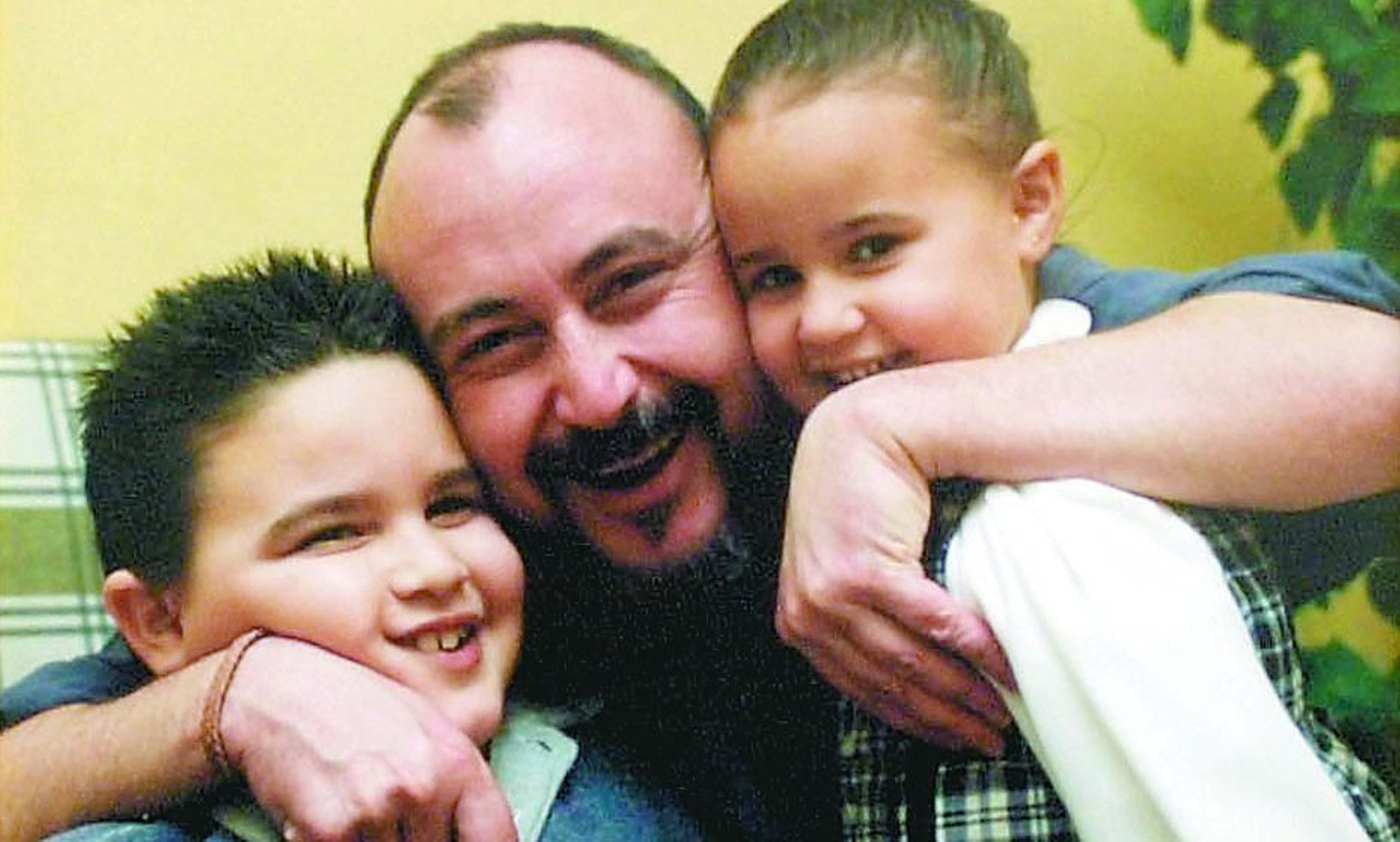 Con sus hijos Manolo y Palmira.