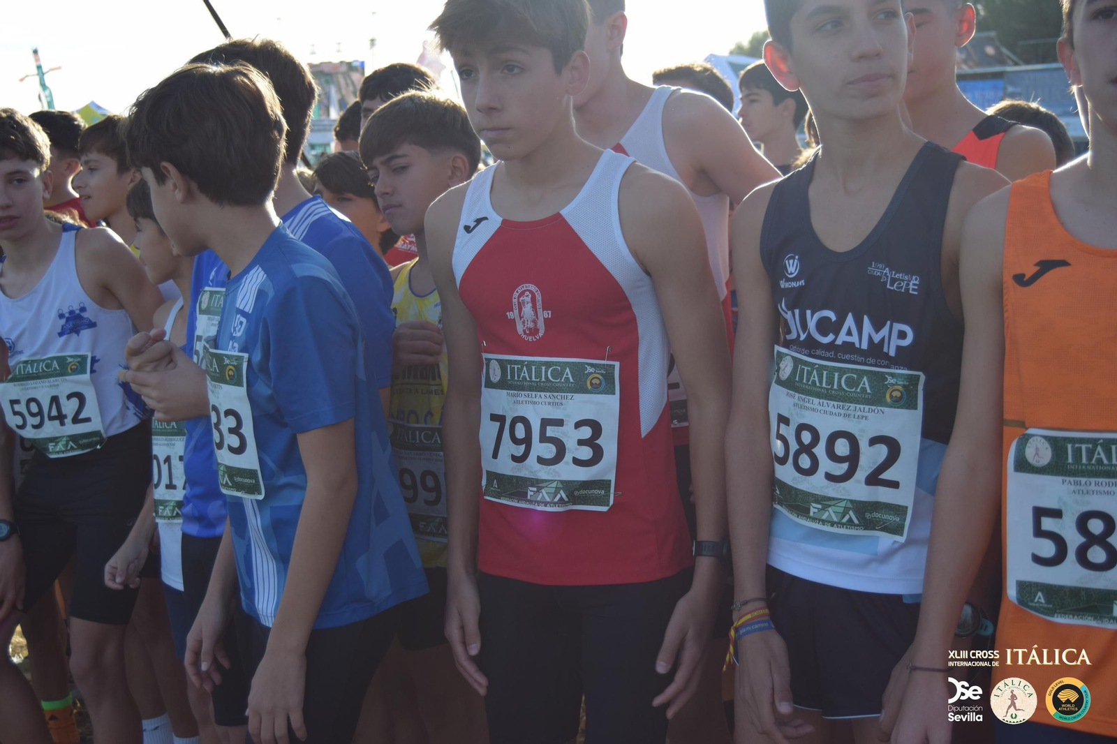 Búscate en las fotos del Cross de Itálica 2025 | 7