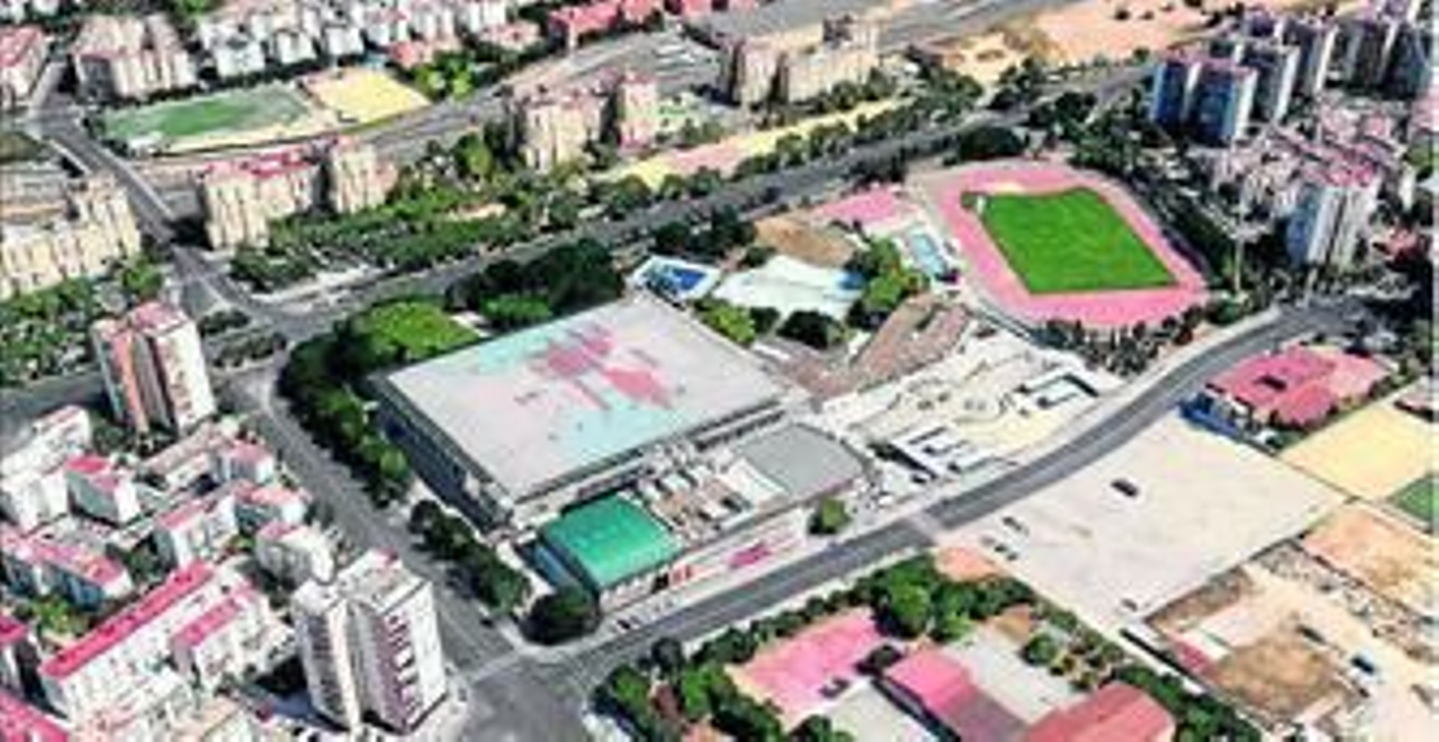 Los trabajos  consistirán en la nueva impermeabilización  de las juntas, la reimpermeabilización sobre zonas ya tratadas a las que se le aplicará una nueva mano de refuerzo en sectores  en buen estado y  la limpieza de los canalones. El IMD destaca que el revestimiento del pabellón de San  Pablo se encuentra  muy deteriorado.