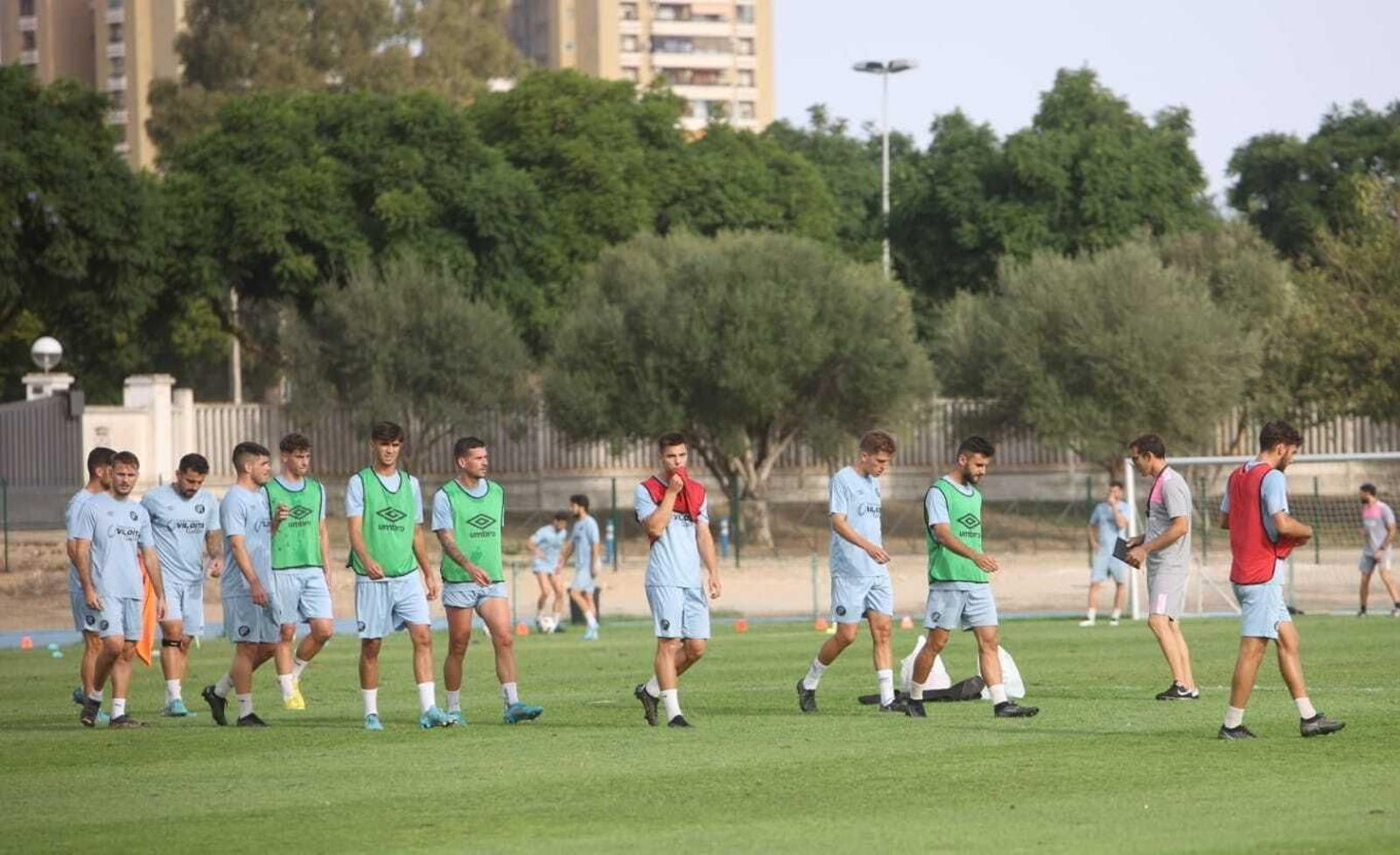 Primer entrenamiento de Francis al frente del Xerez DFC