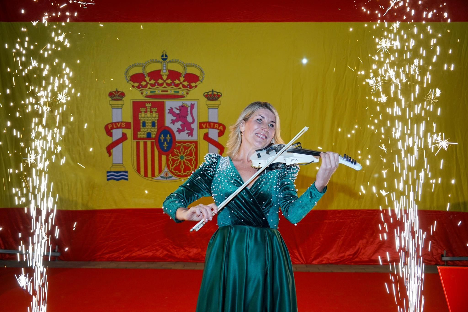 Comienza la programación navideña en Vícar con el encendido del alumbrado