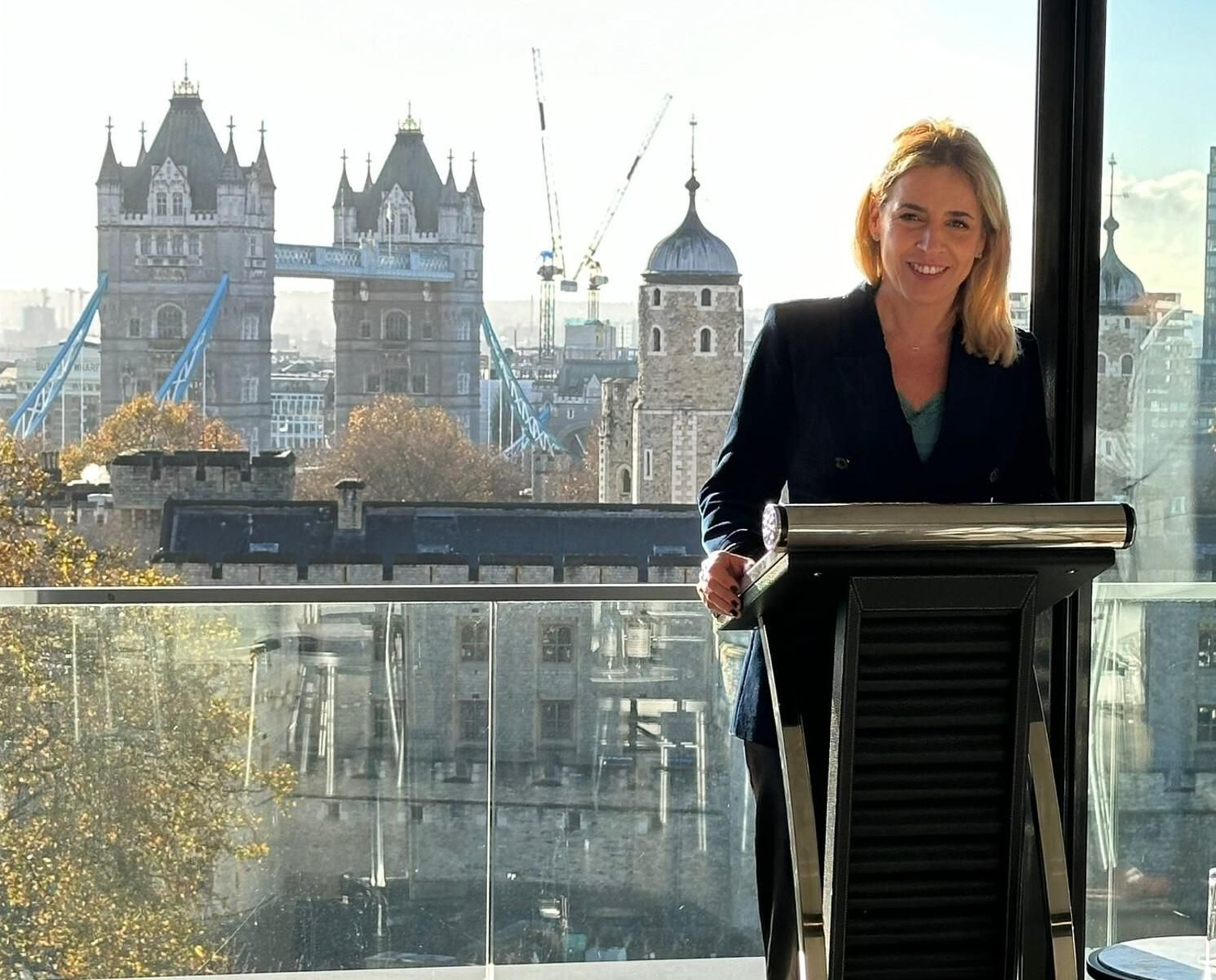 La presidenta de la Diputación en Londres.
