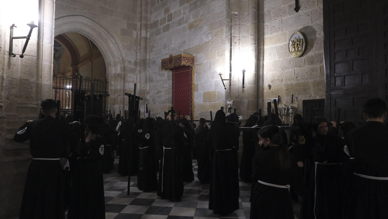 Procesión de Estudiantes en Almería, en imágenes.