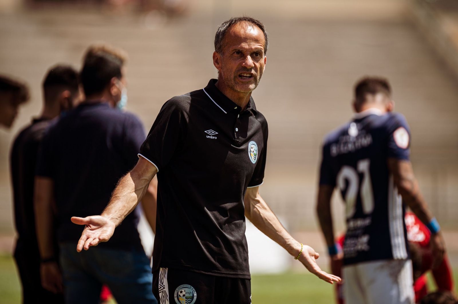 Fran Alcoy es el único miembro de la plantilla que ya está oficialmente renovado.