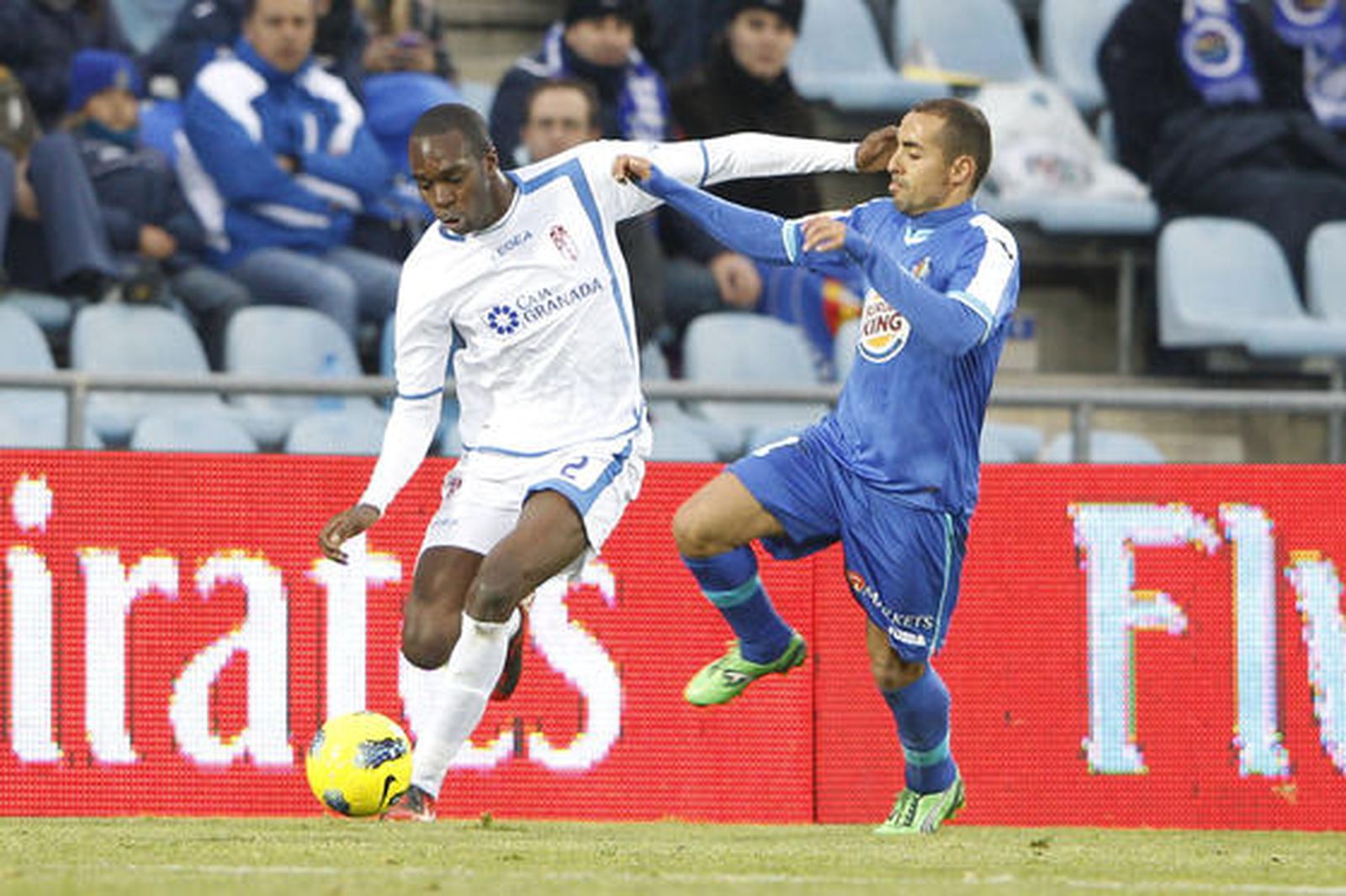 El Granada se trae una derrota injusta de Getafe (1-0). / LOF