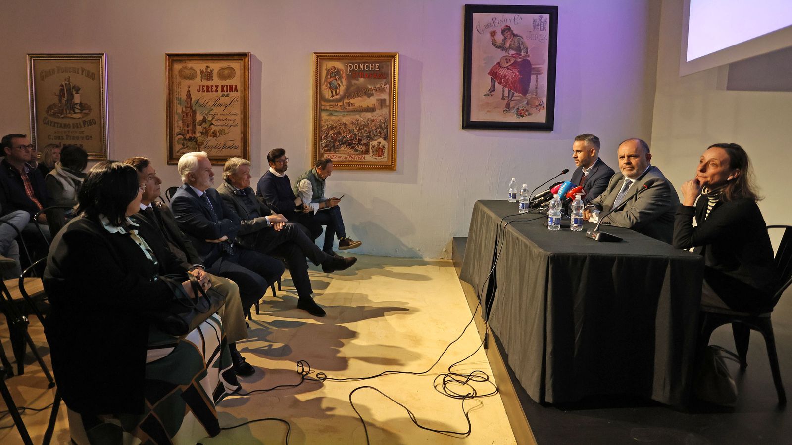 Presentación de los vinos VORS de Cayetano del Pino en Jerez