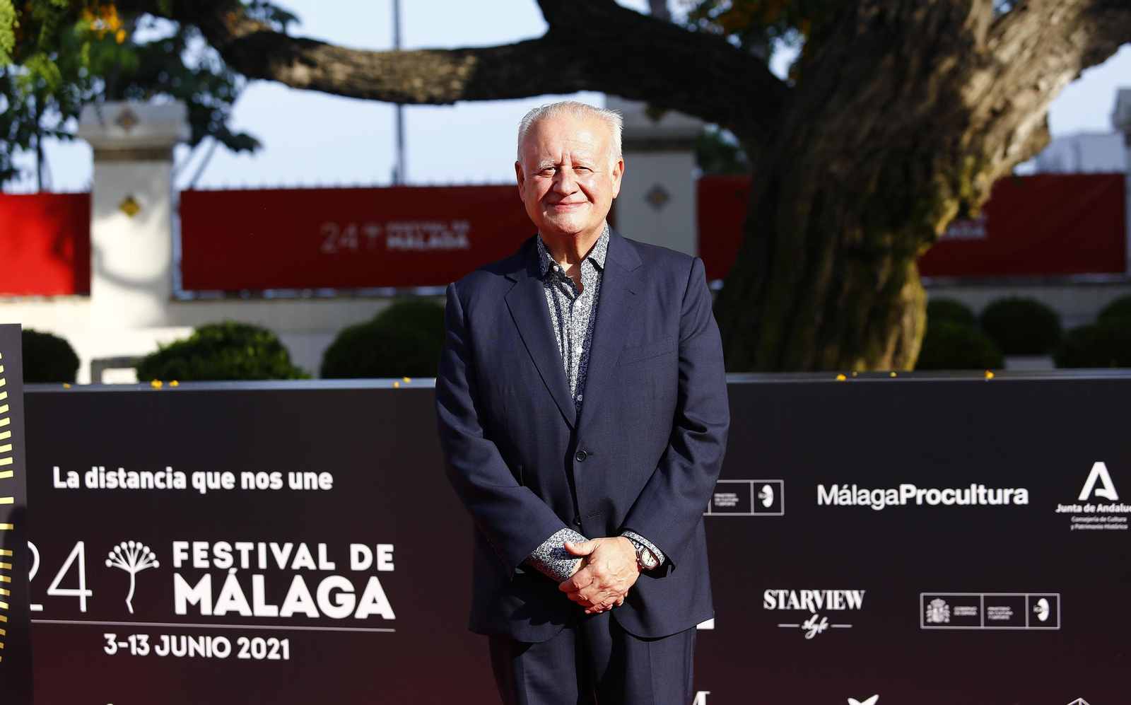 Las fotos del desfile de famosos para inaugurar el festival con nostalgia de la alfombra roja