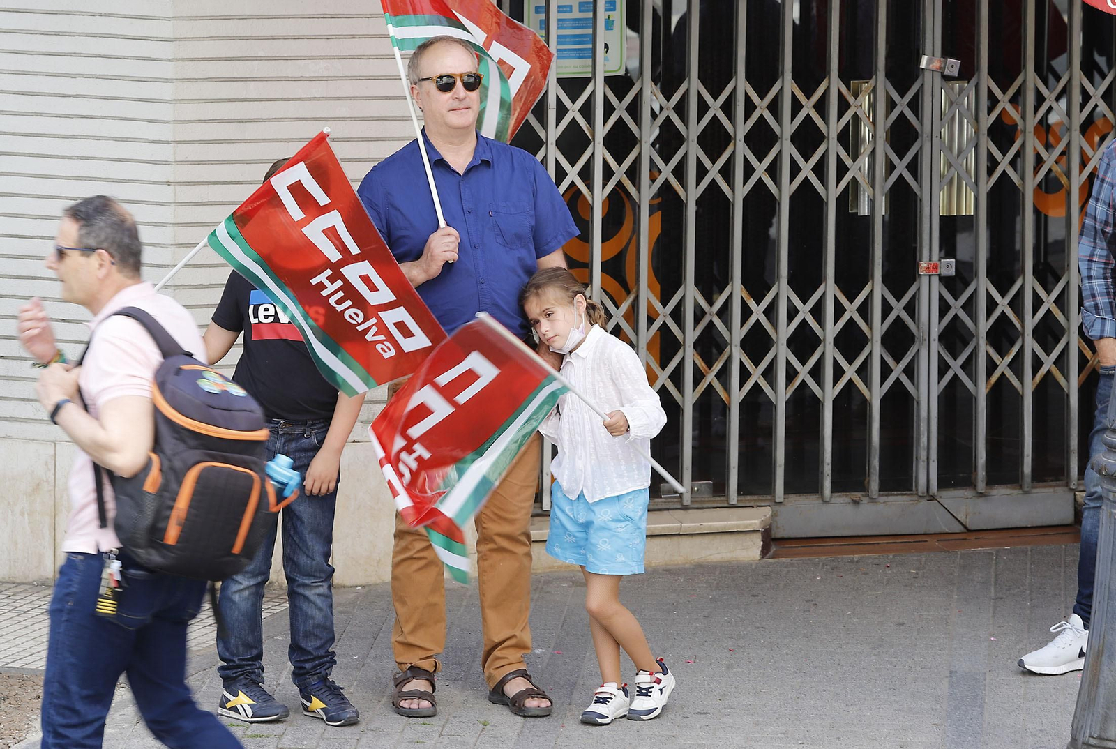 Las imágenes más destacadas del domingo 1 de mayo en Huelva