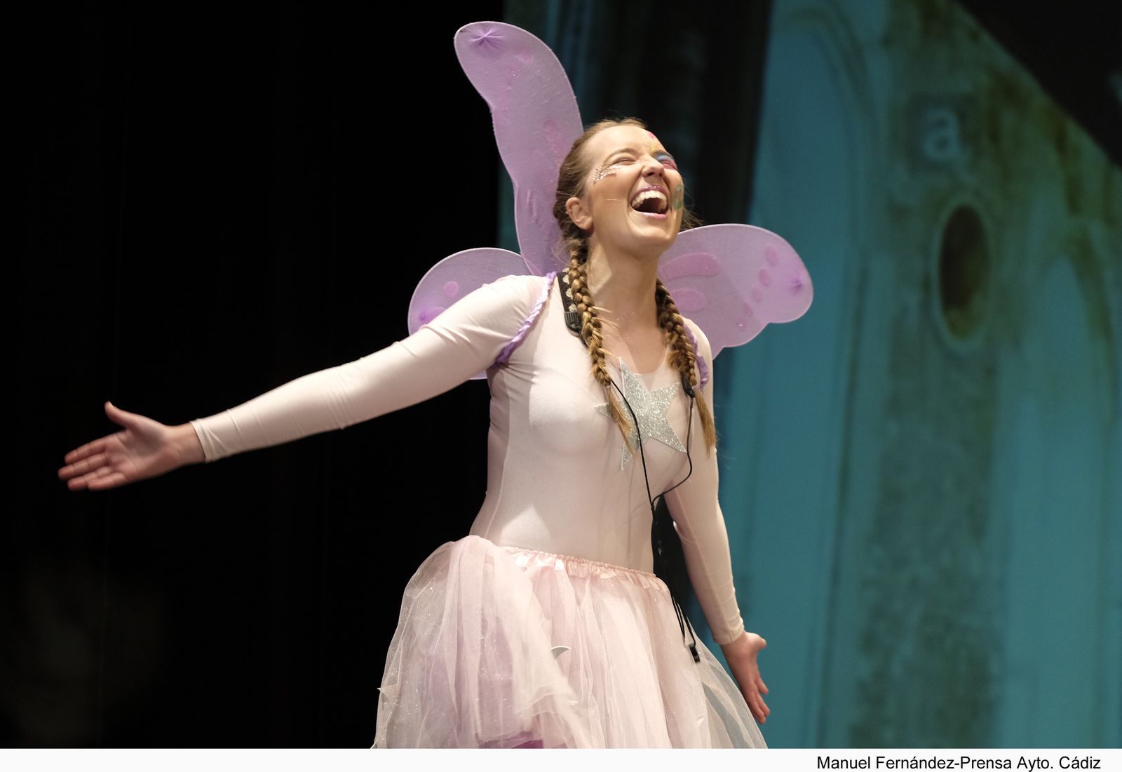 El cuarteto de Guillena 'Blanquita I y los caballeros de la mesa semicircular: The Comedy'