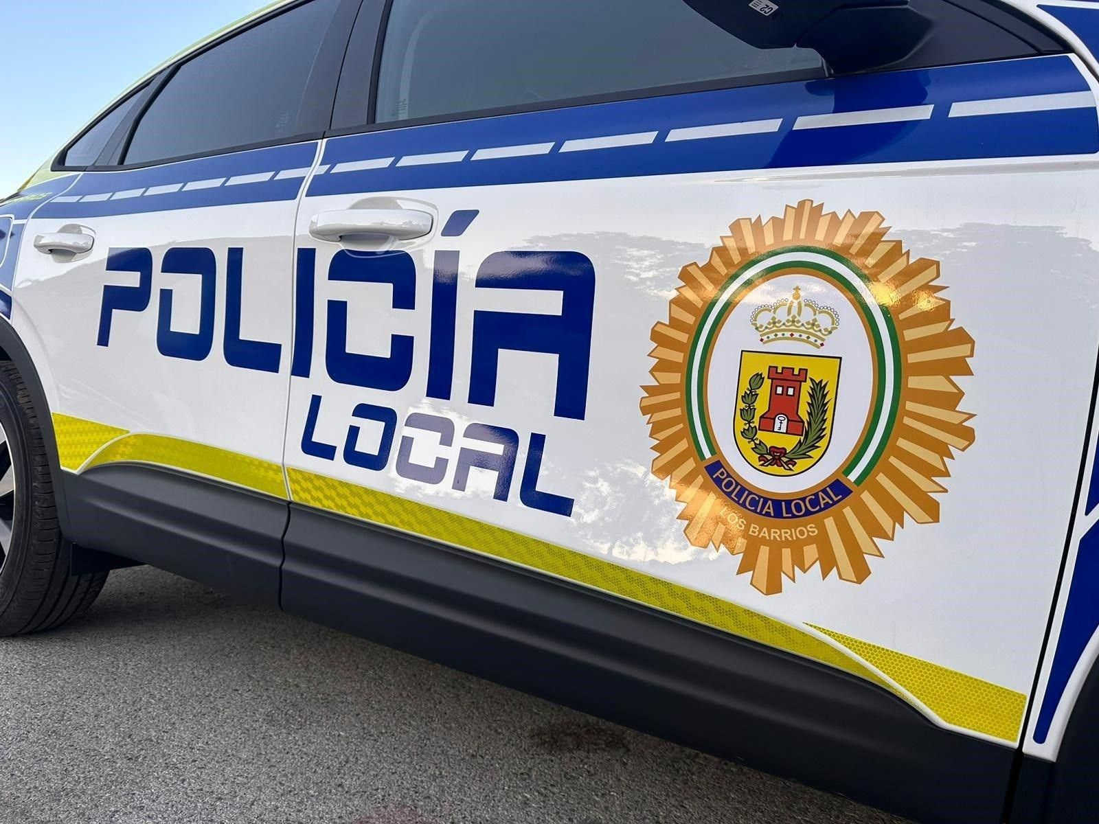 Un coche de la Policía Local de Los Barrios.