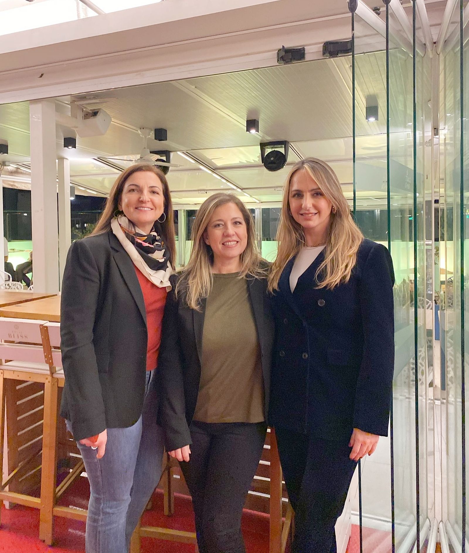 Silvia García, Nani Martínez y Bibiana Llompart.