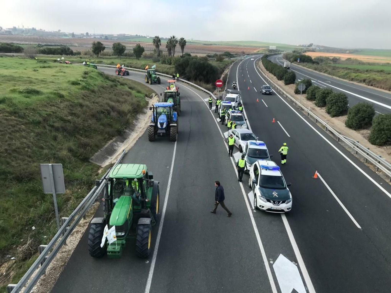 La tractorada en Sevilla, en imágenes
