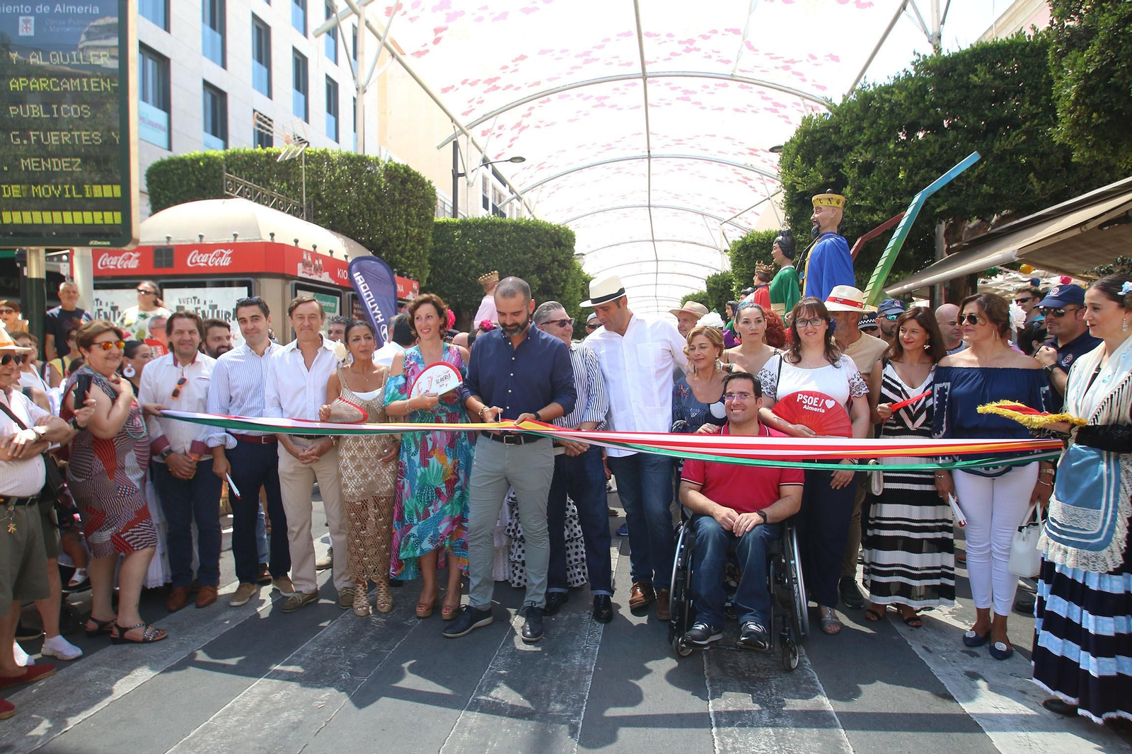 Fotogalería de la inauguración de la feria del mediodía. Feria de Almería 2019