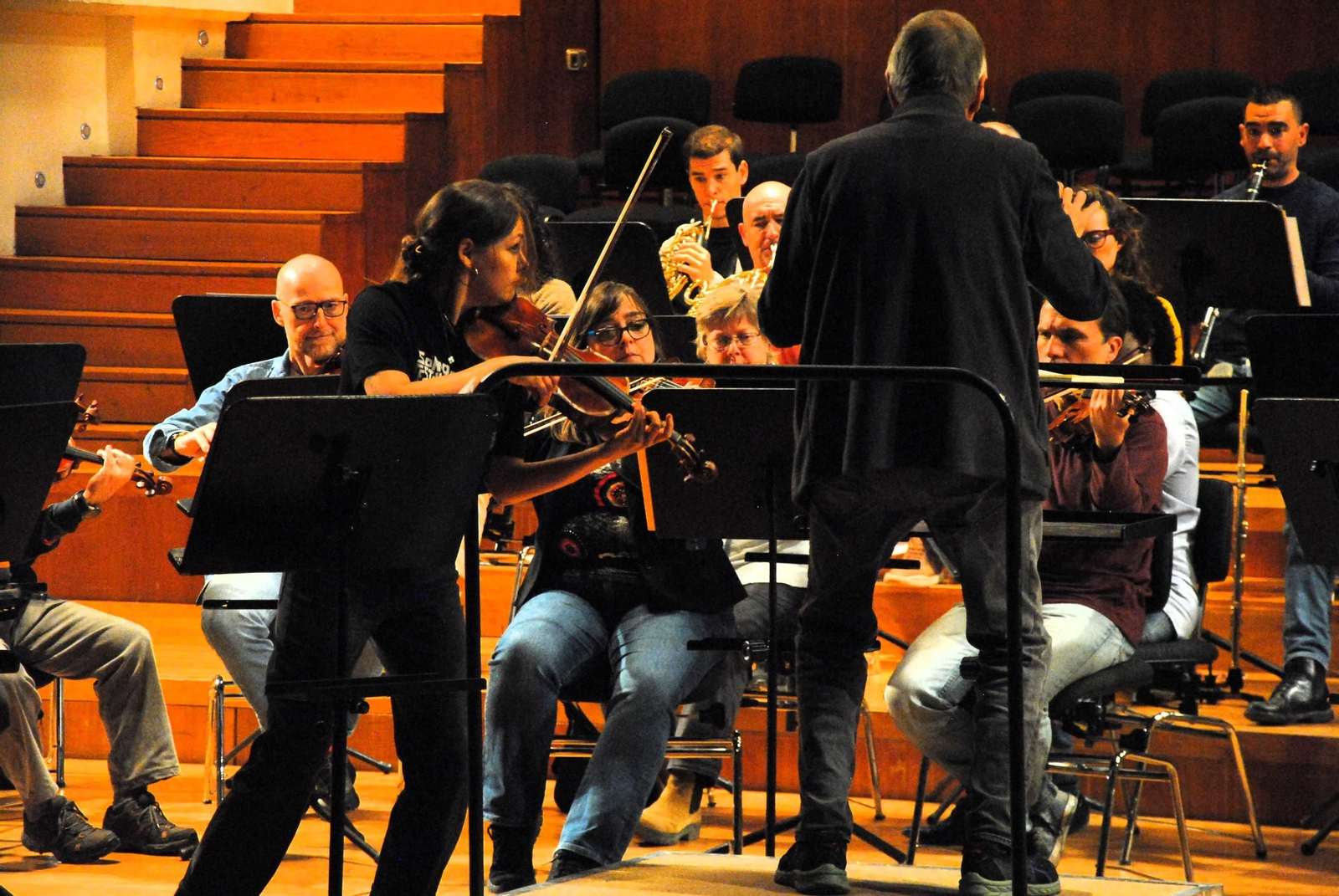 El segundo concierto del ciclo Dvořák la OCG cuenta por primera vez con la prestigiosa violinista moldava Alexandra Conunova.