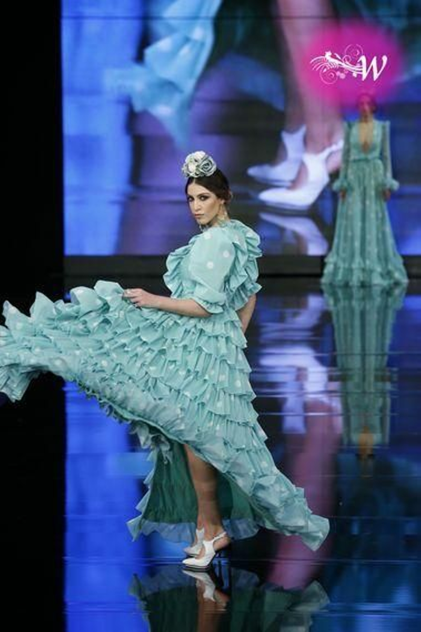 Carmen Raimundo presenta su colección de flamenca en SIMOF 2020, todas las fotos