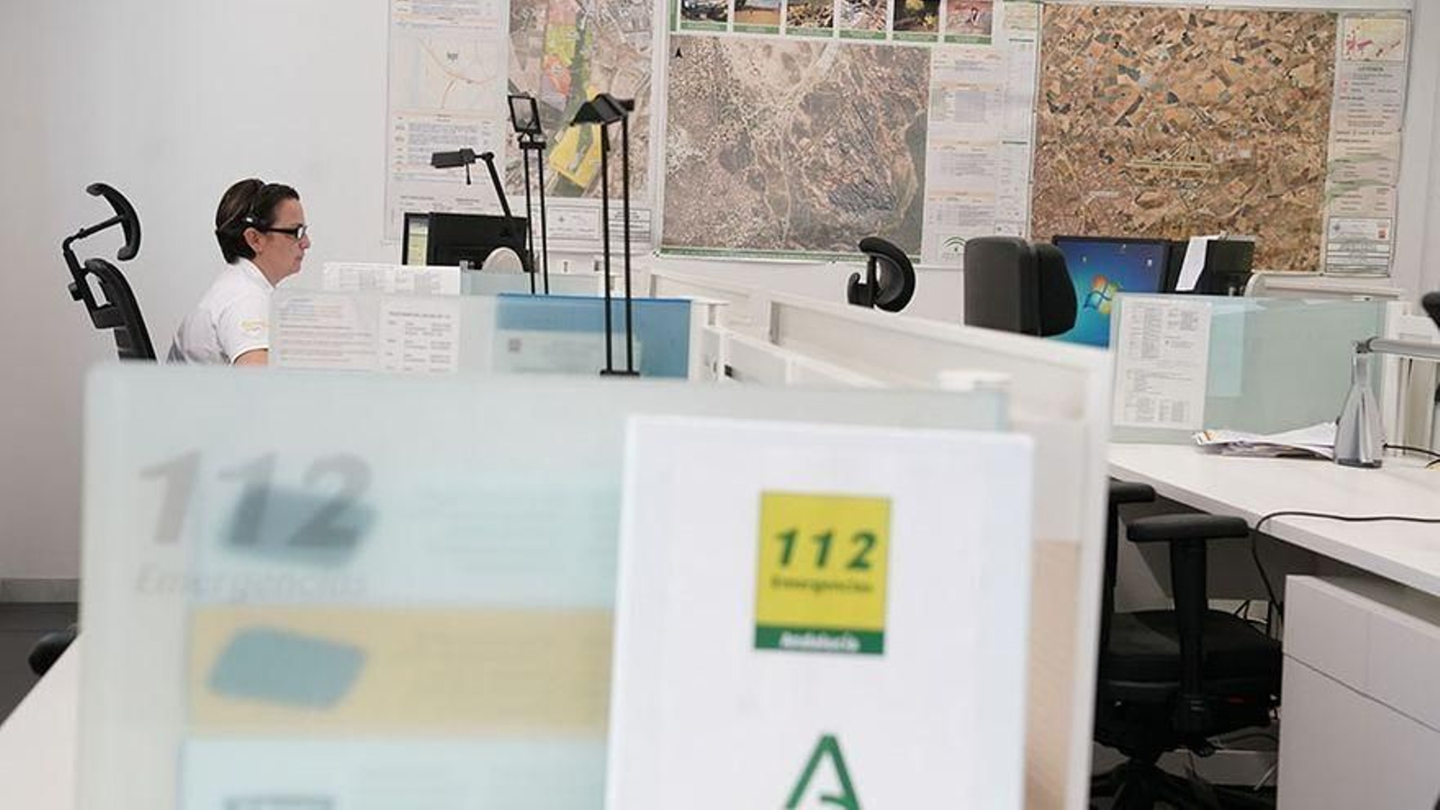 Una operadora del 112