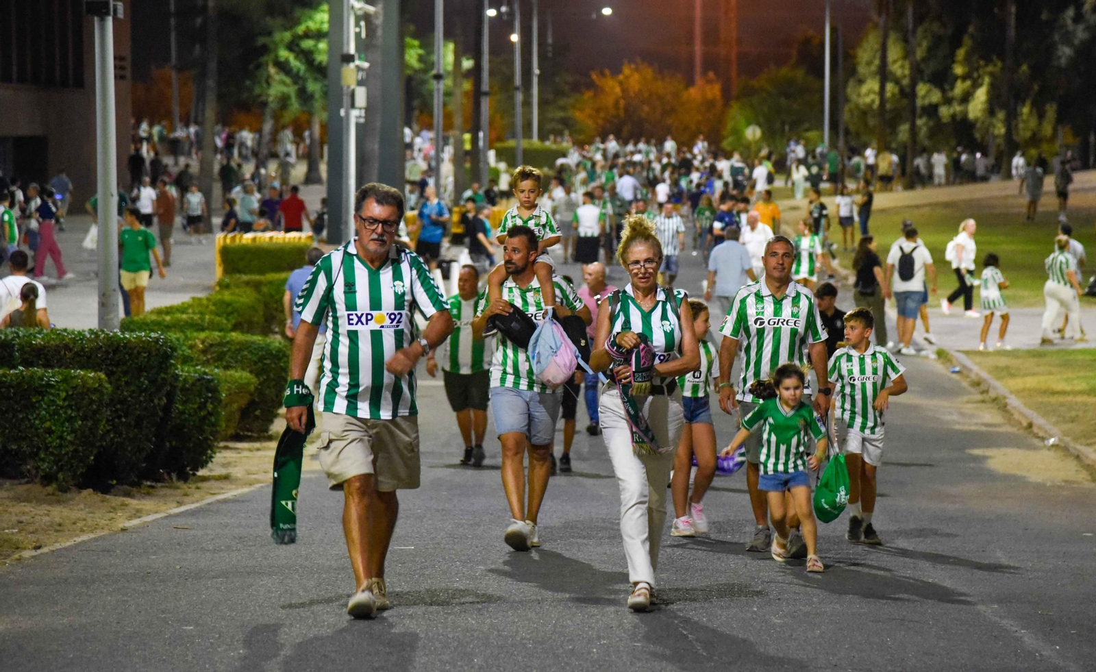 La afición del Betis en su primer partido en la Cartuja