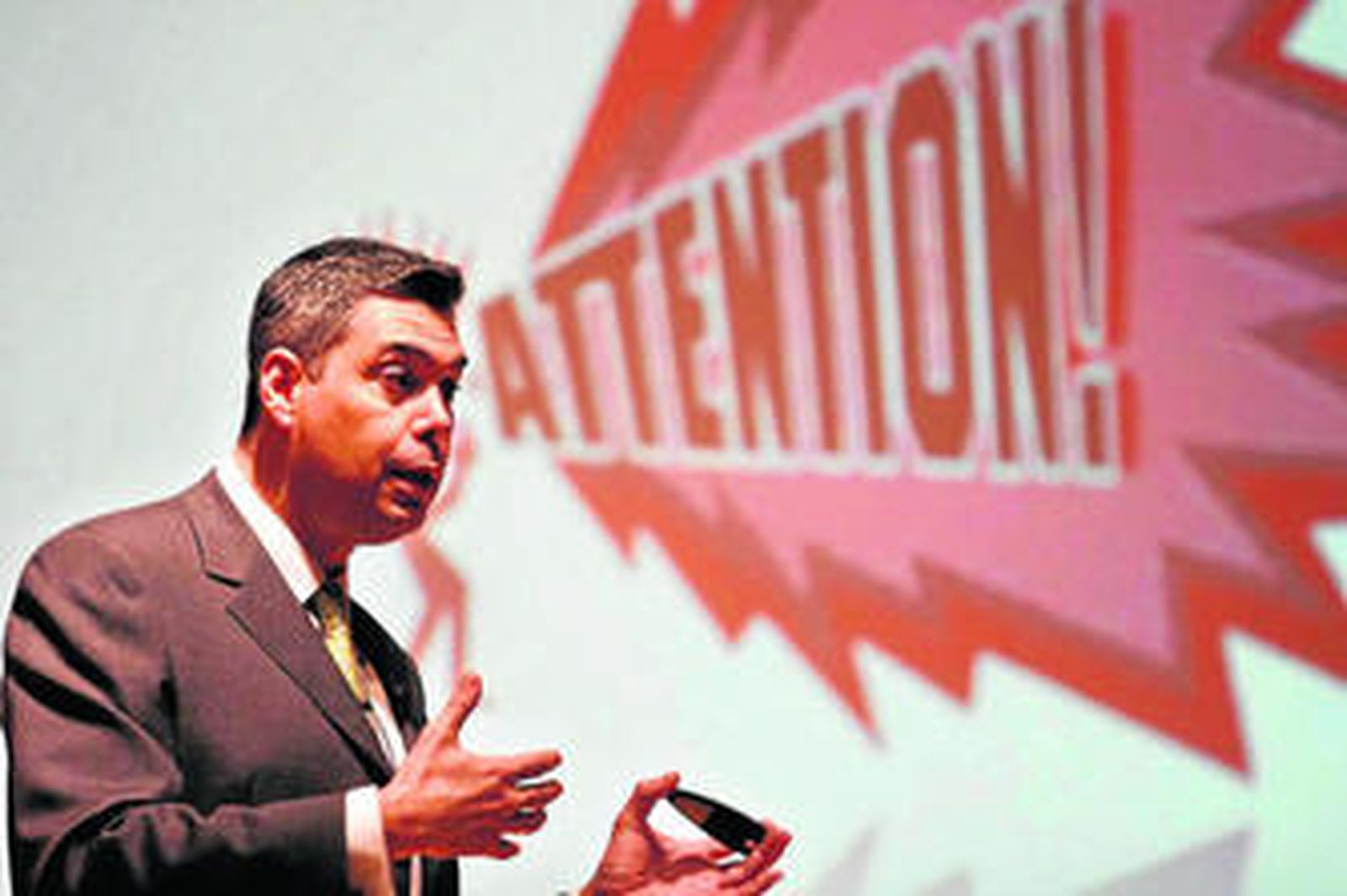 El especialista en nuevas tecnologías Enrique Dans interviene hoy en la sesión inaugural.