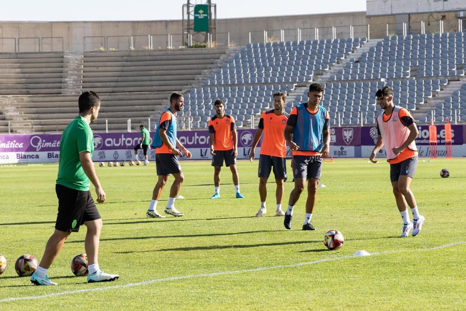 Primer día de curso del Real Jaén, en imágenes