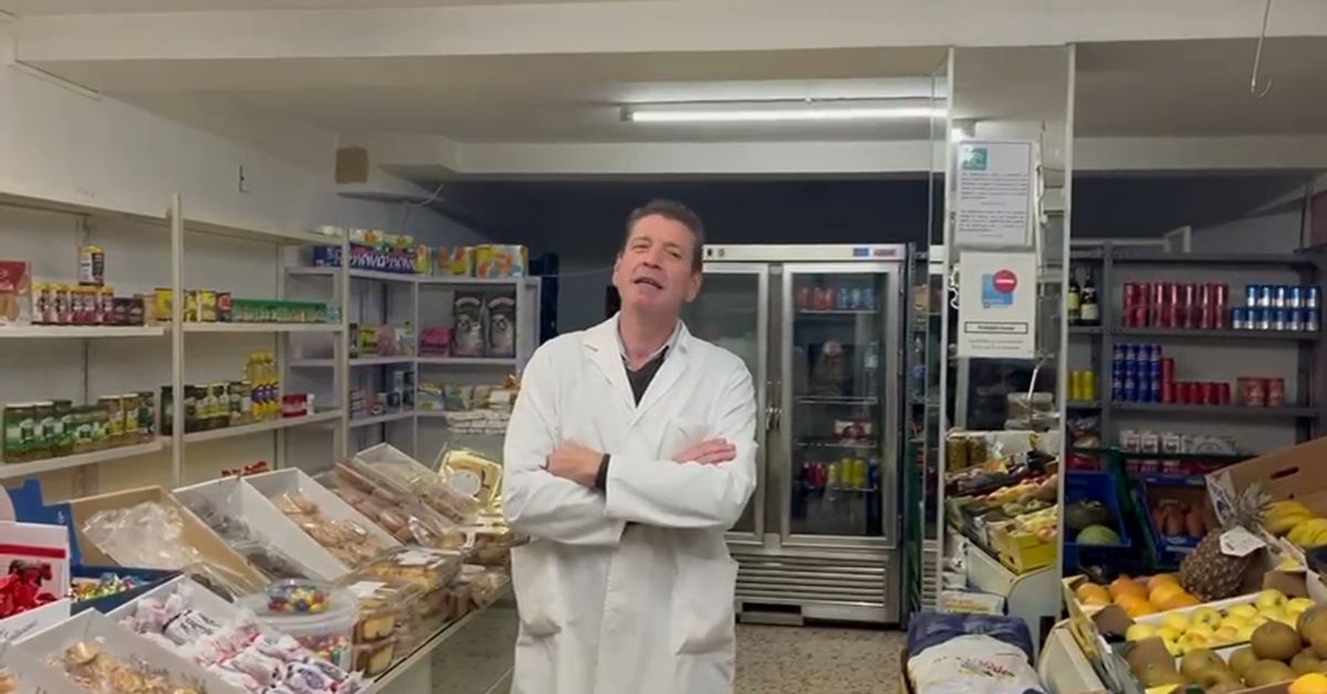 Teo Risquez Vídeo | José Félix Risquez, propietario de Comestibles Risquez, en ...