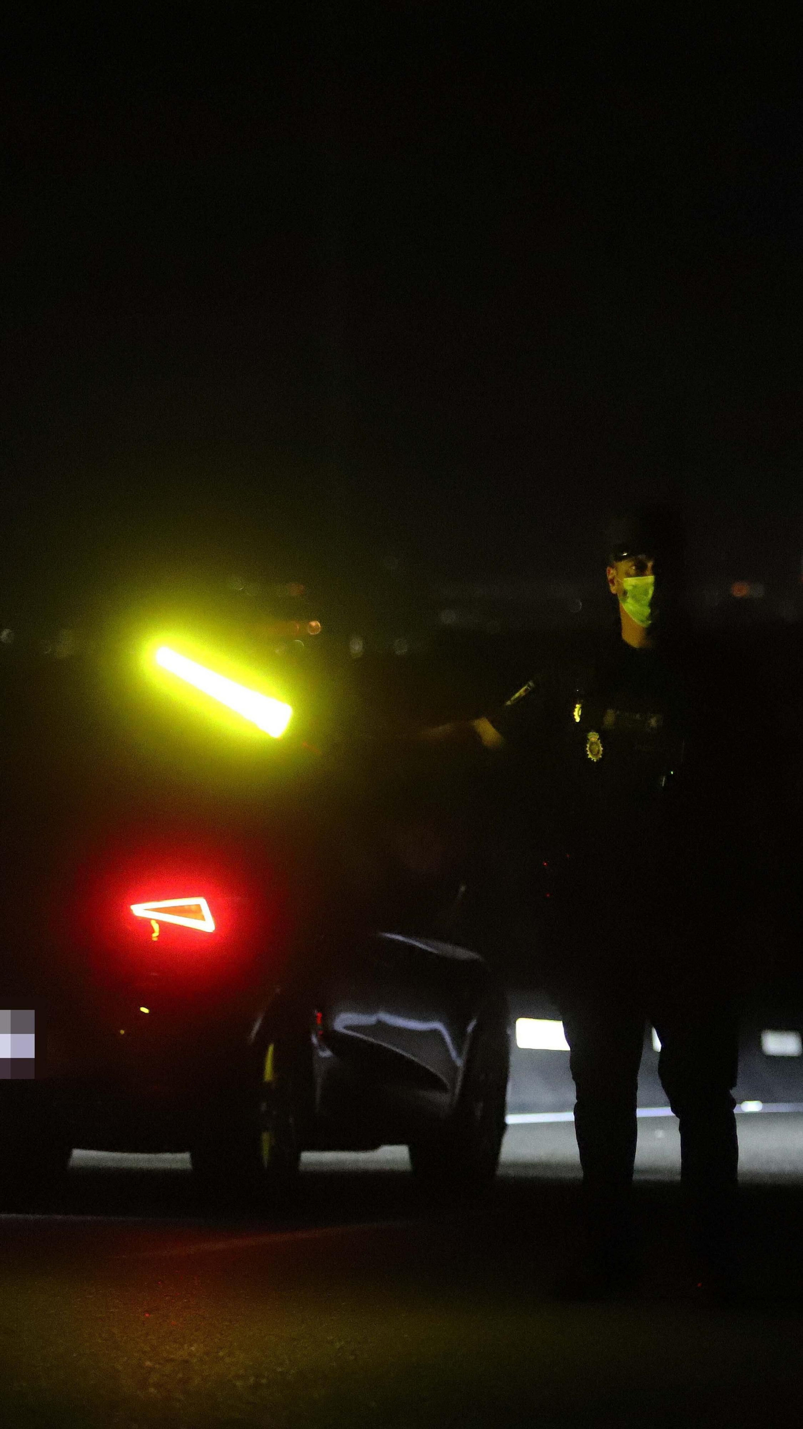 Fotos de una noche de patrulla con la Policía Nacional en La Línea