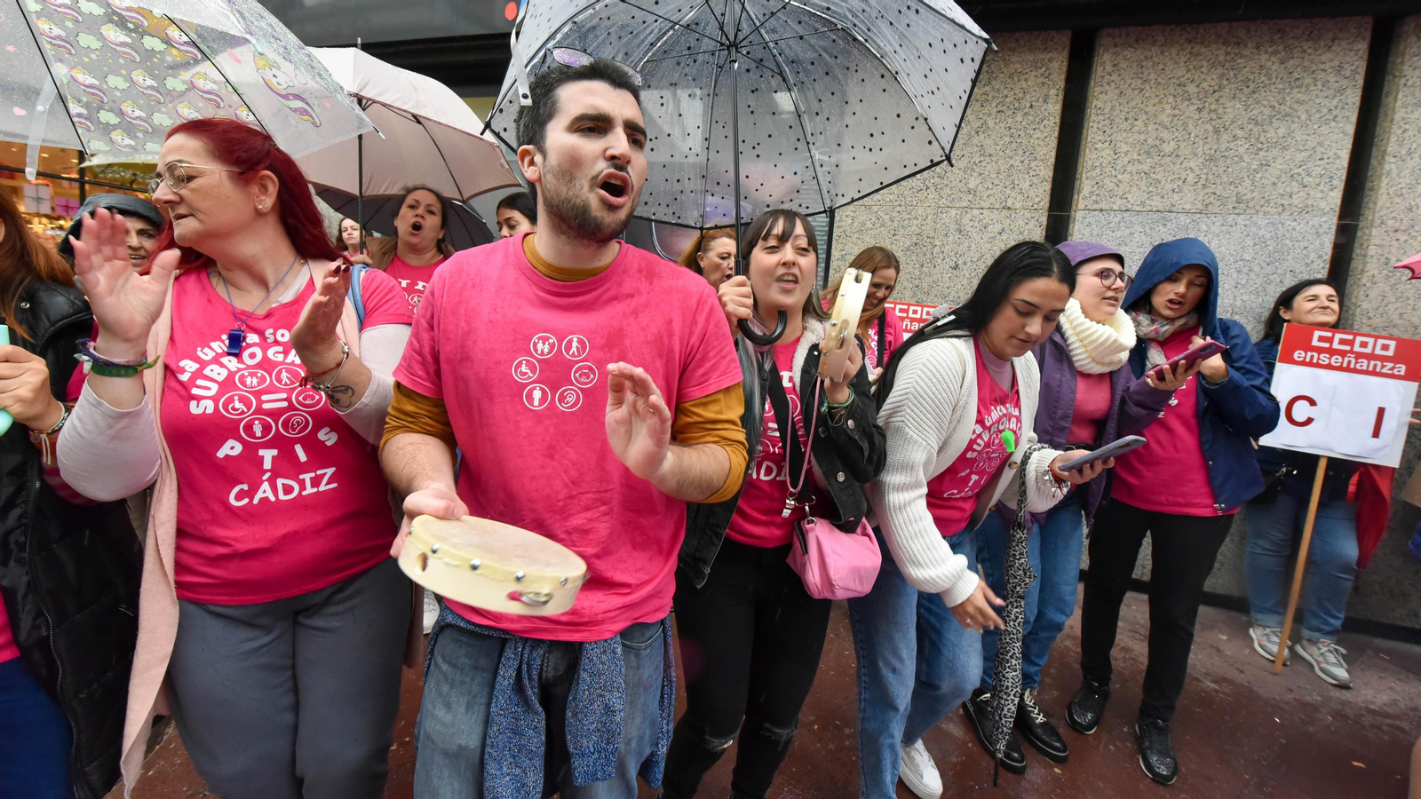 Protesta de padres por la falta de monitores de integración PTIS, en imágenes