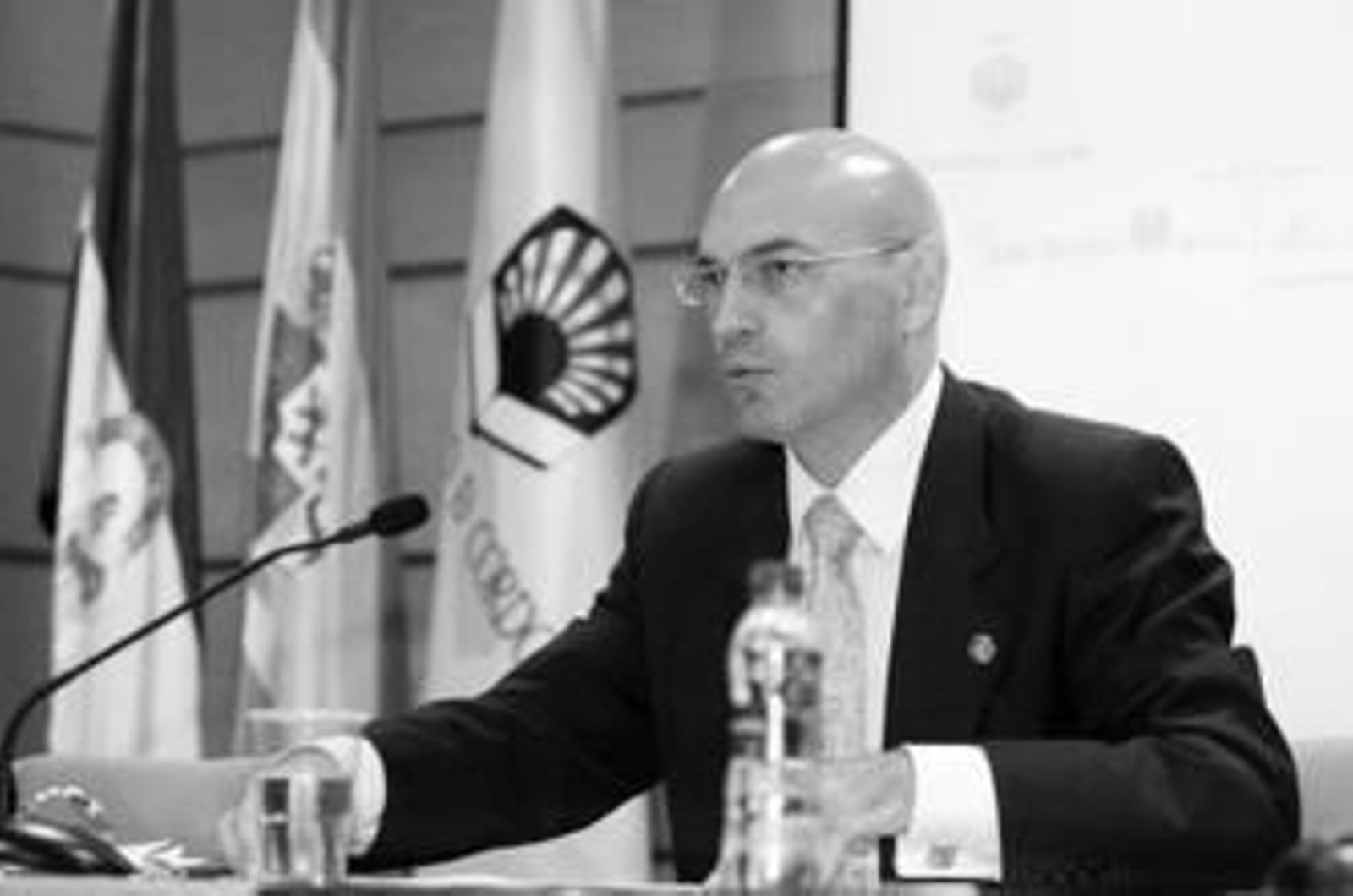 Gómez Bermúdez, durante su intervención en el curso 'Mundo Contemporáneo'.