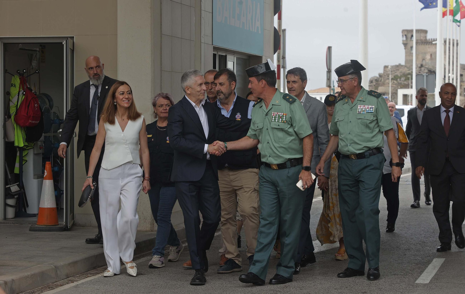 Fotos de la visita de Grande - Marlaska al dispositivo de la OPE en el Puerto de Tarifa