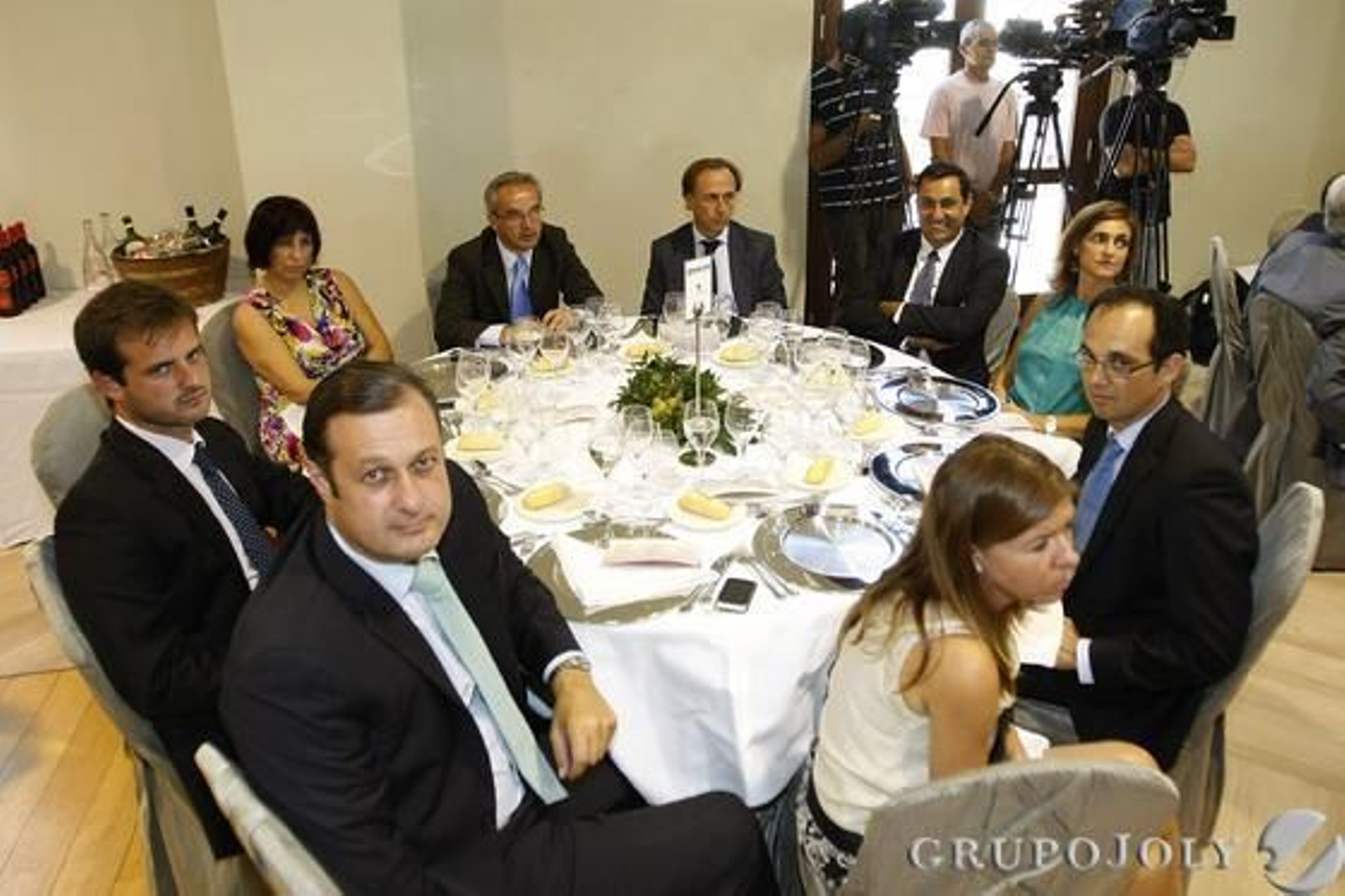 Rafael Benavente, Javier Rodríguez, Manuela Guntiñas, Alfonso Moscoso, Jaime Tovar, Diego Joly, Rosa Joly, Federico Joly y María del Mar Díez.

Foto: Julio Gonzalez-Joaquin Pino-Jose Braza