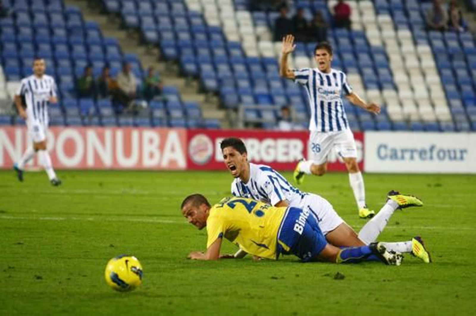El Recreativo vence en casa a Las Palmas (4-2). / Alberto Domínguez