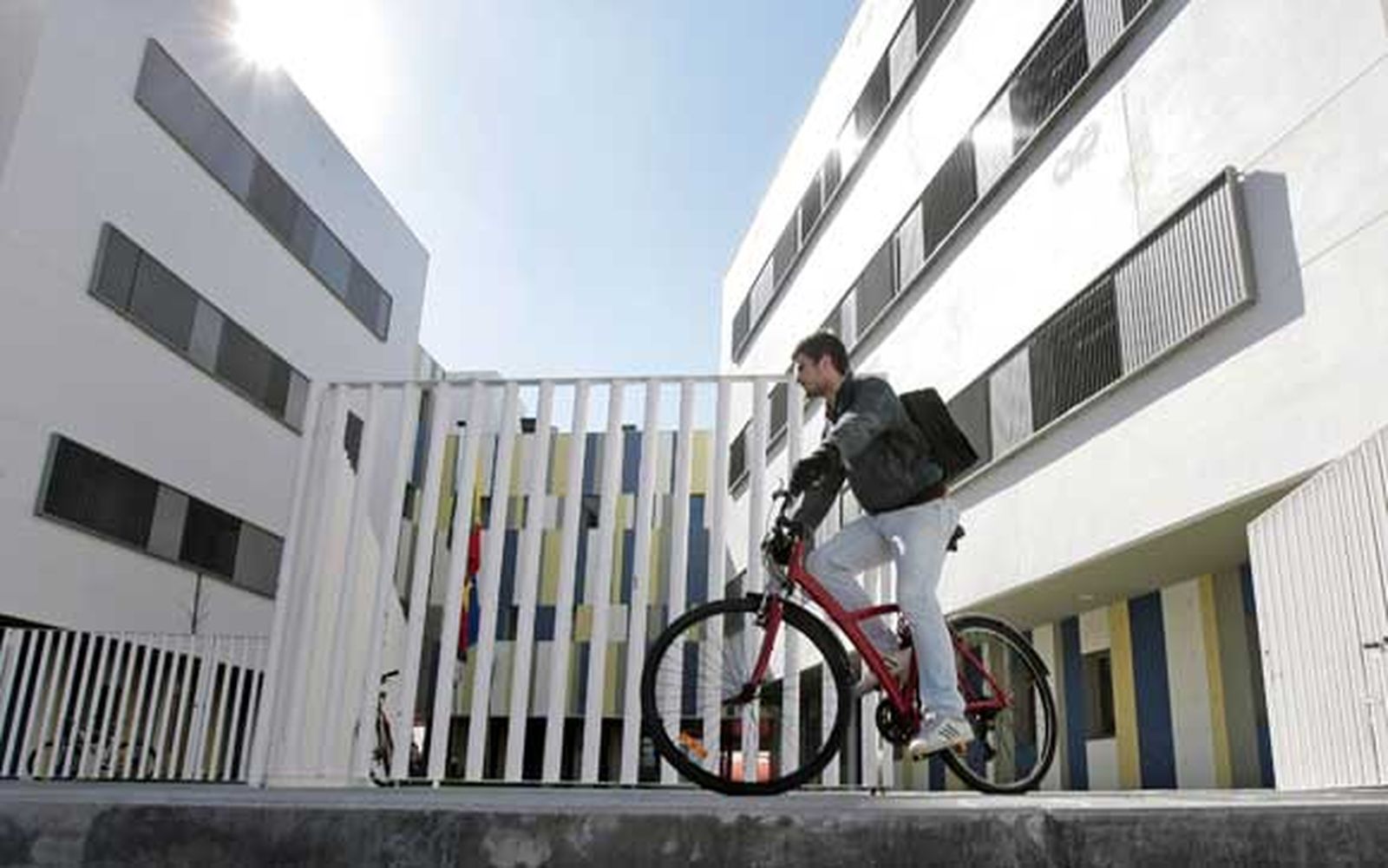 Fachada de la Casa de las Artes de Cádiz. /Fito Carreto