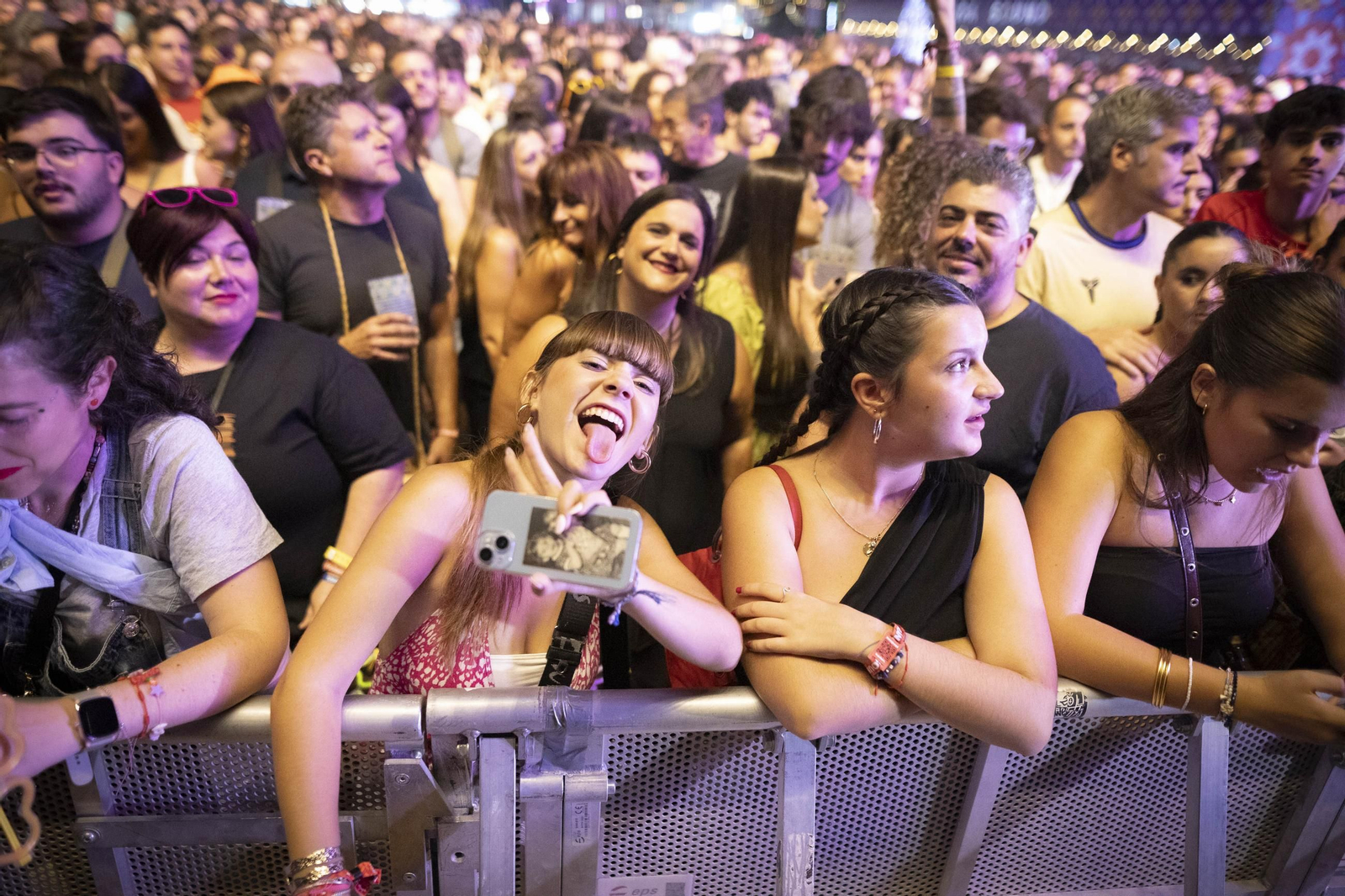 El Granada Sound arranca su primera jornada con Zahara, Mikel Izal o Xoel López
