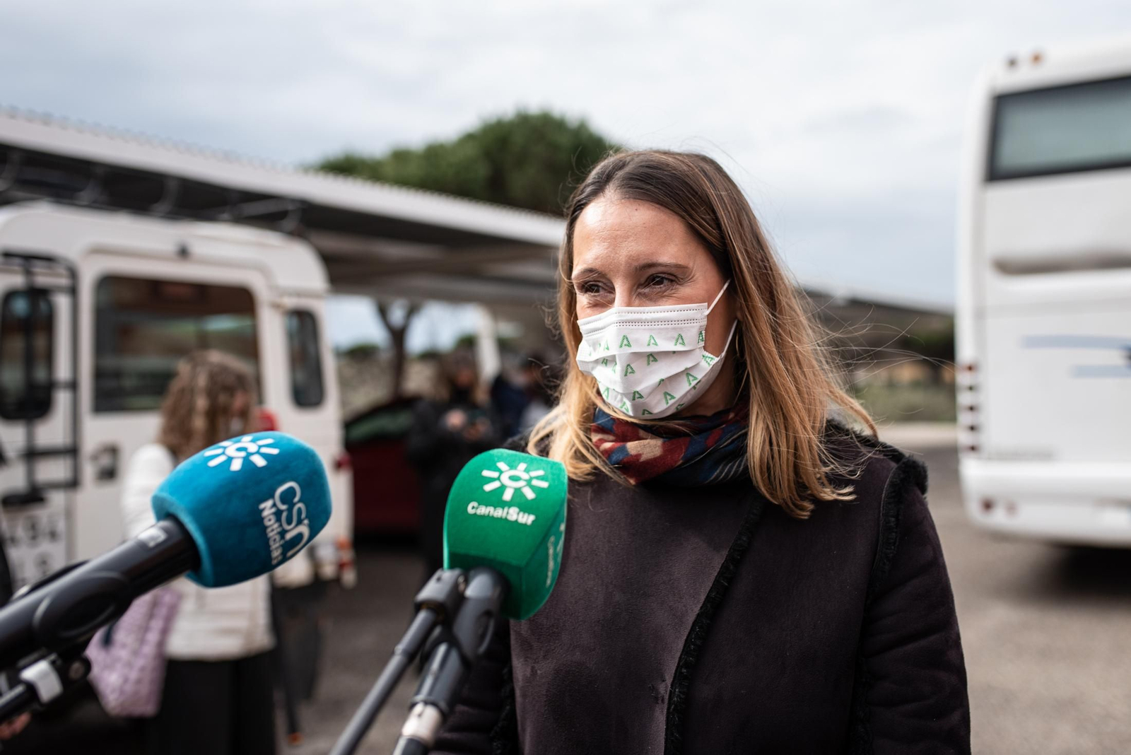 Imágenes de la visita de la Ministra de Defensa Margarita Robles a las instalaciones del INTA