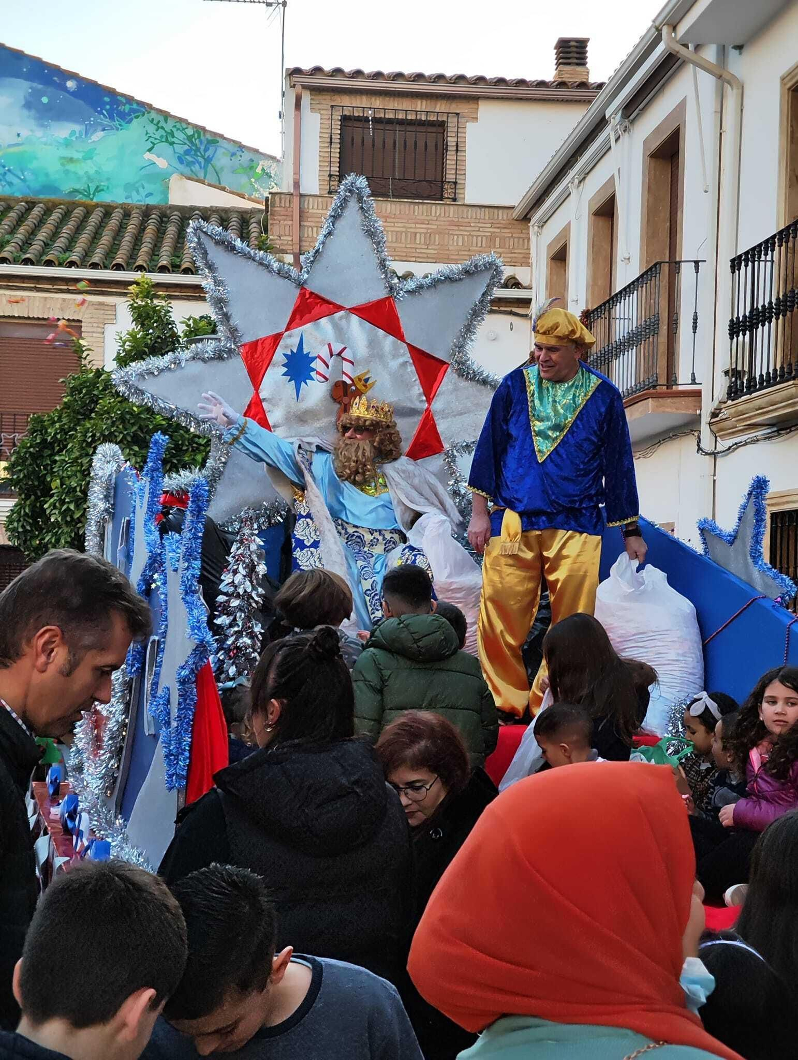 Las Cabalgatas de los Reyes Magos de los pueblos de Córdoba, en imágenes