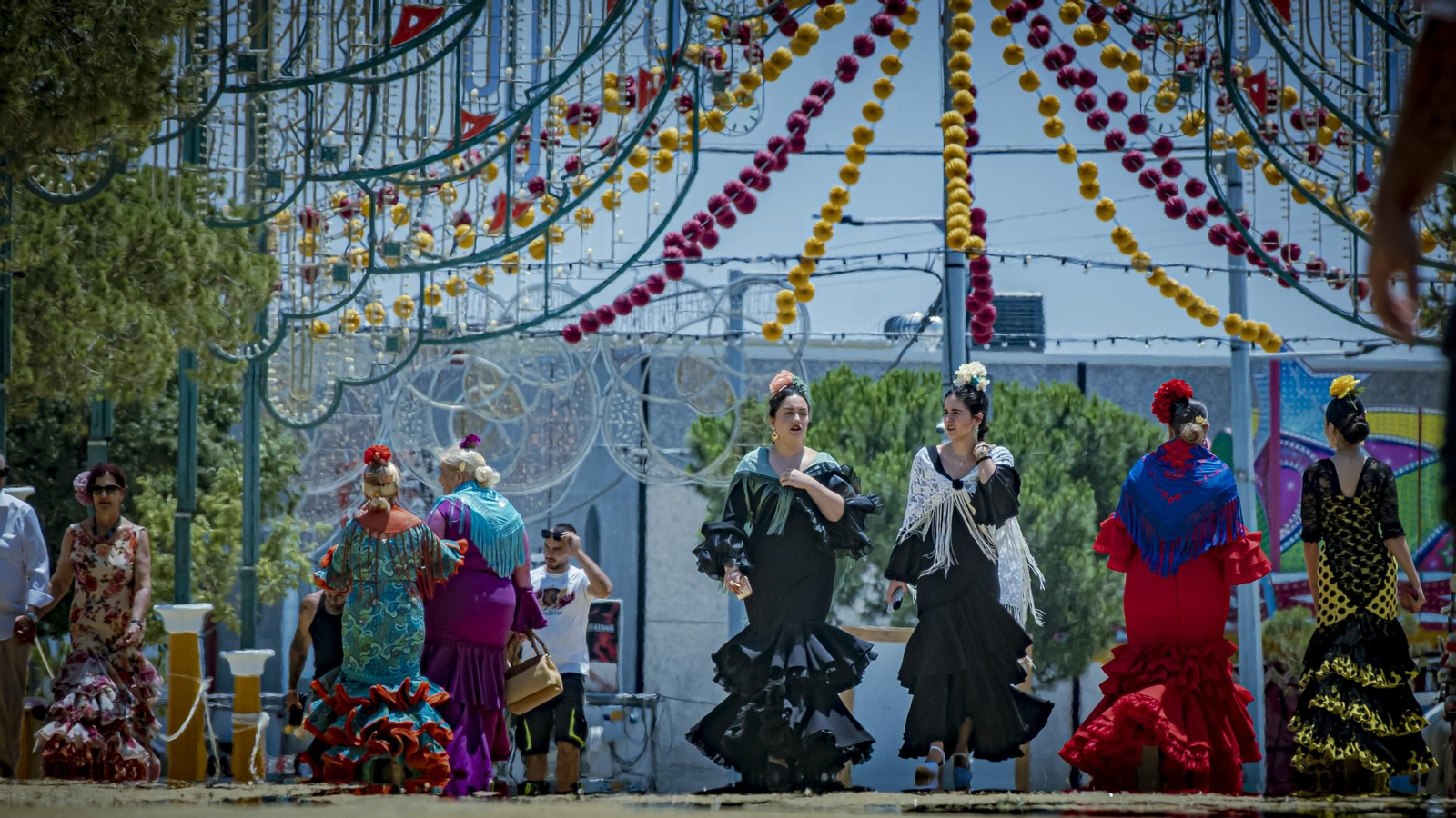 Búscate entre las imágenes del Día de la Mujer en la Feria de chiclana 2025
